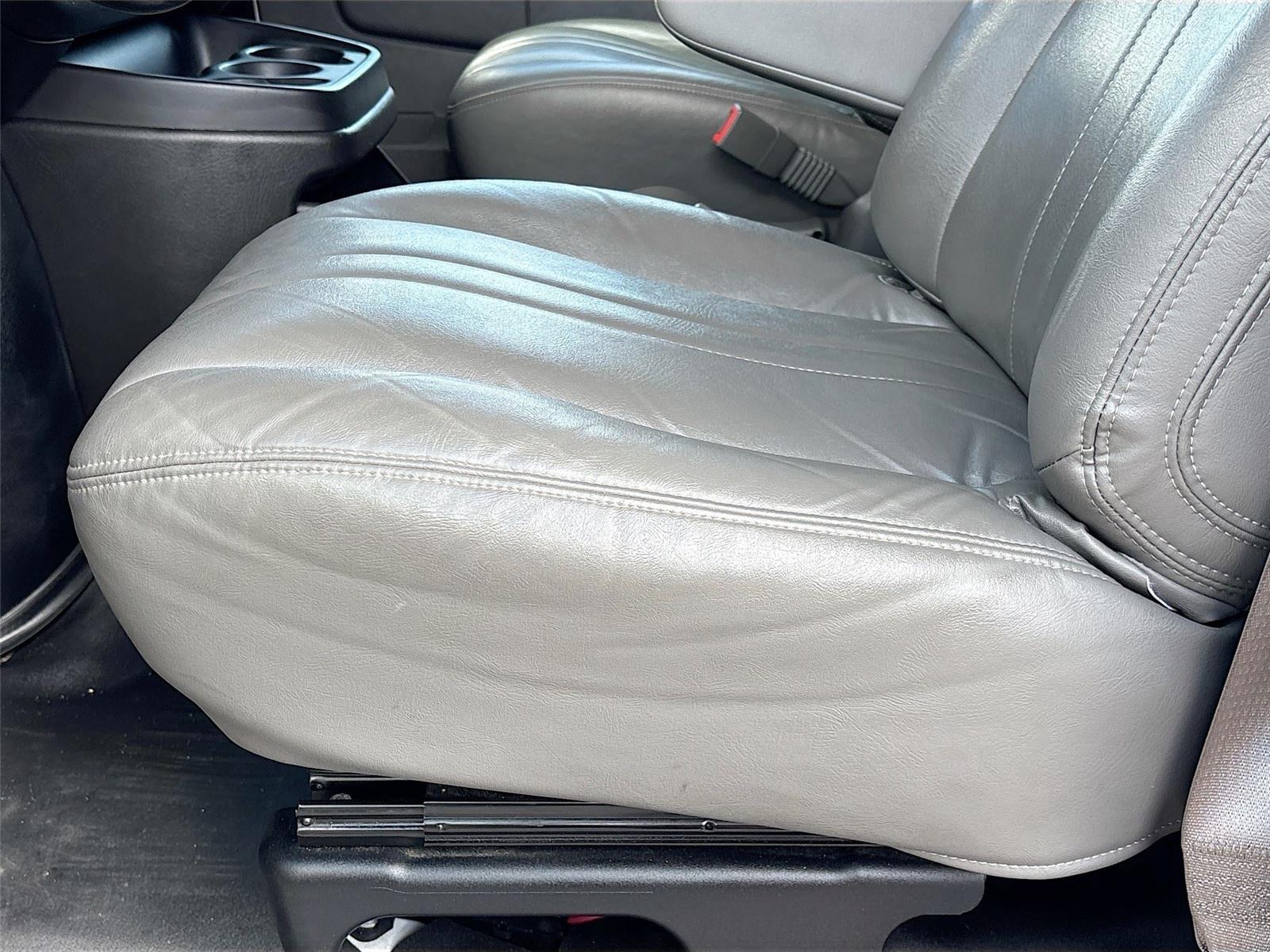 2023 Chevrolet Express Cargo Van