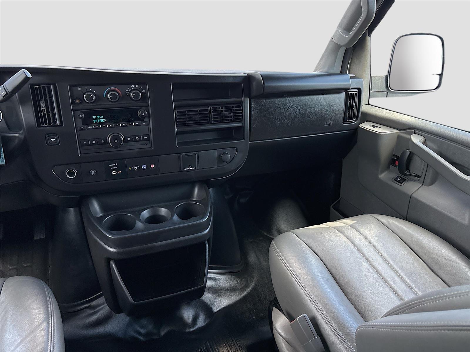 2023 Chevrolet Express Cargo Van