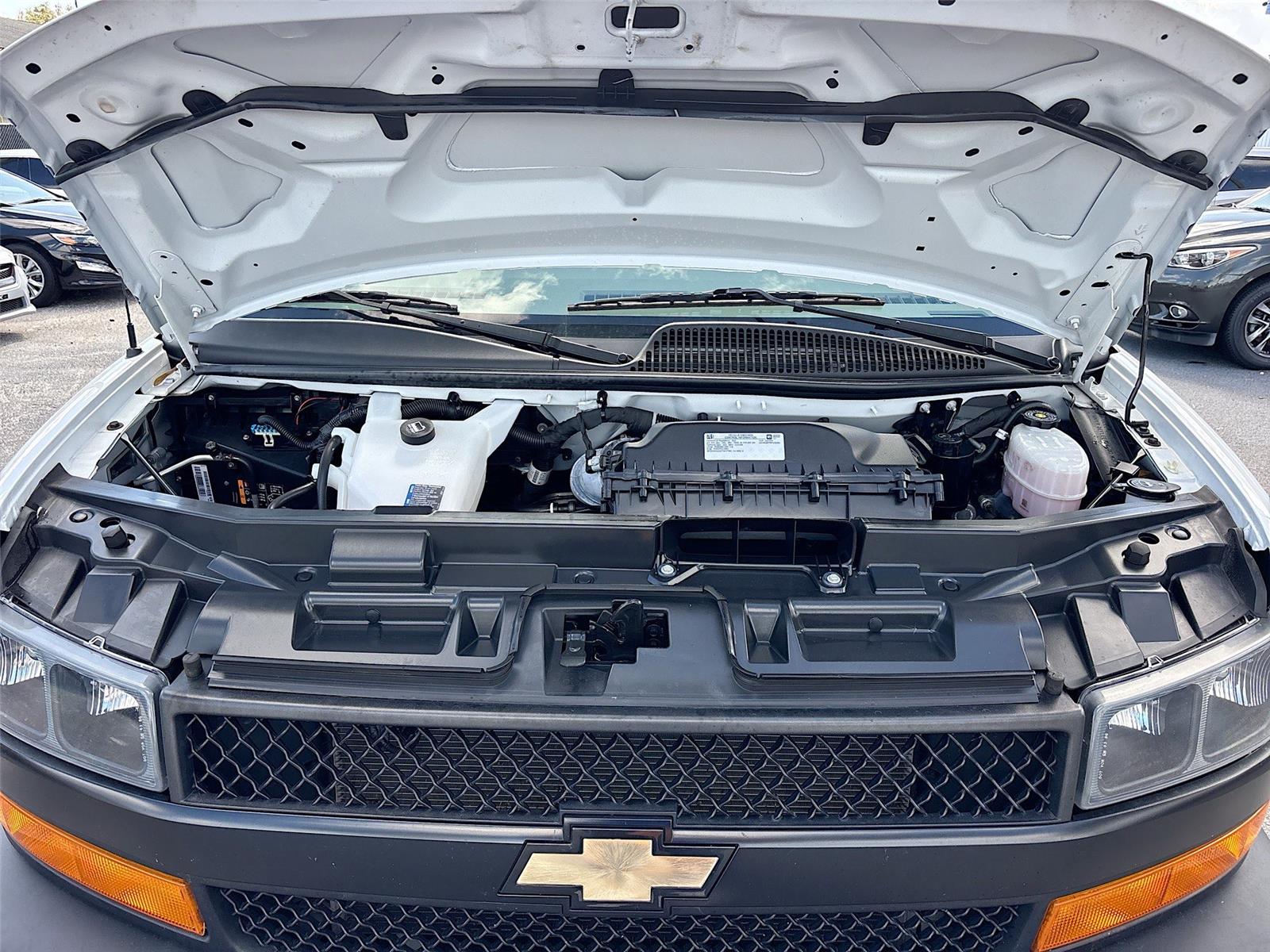 2023 Chevrolet Express Cargo Van