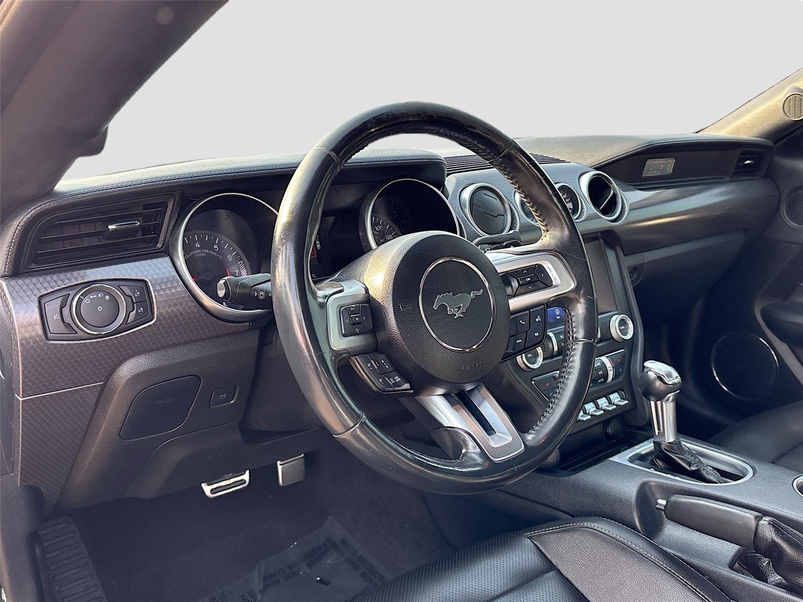 2021 Ford Mustang EcoBoost Premium