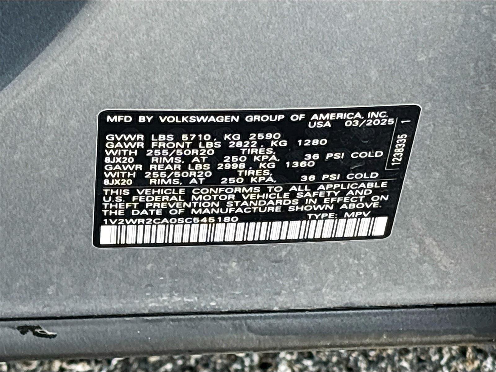 2025 Volkswagen Atlas 2.0T SE w/Technology