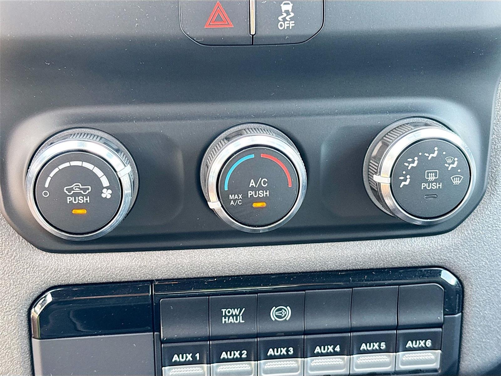 2024 Ram 3500 Chassis Cab Tradesman