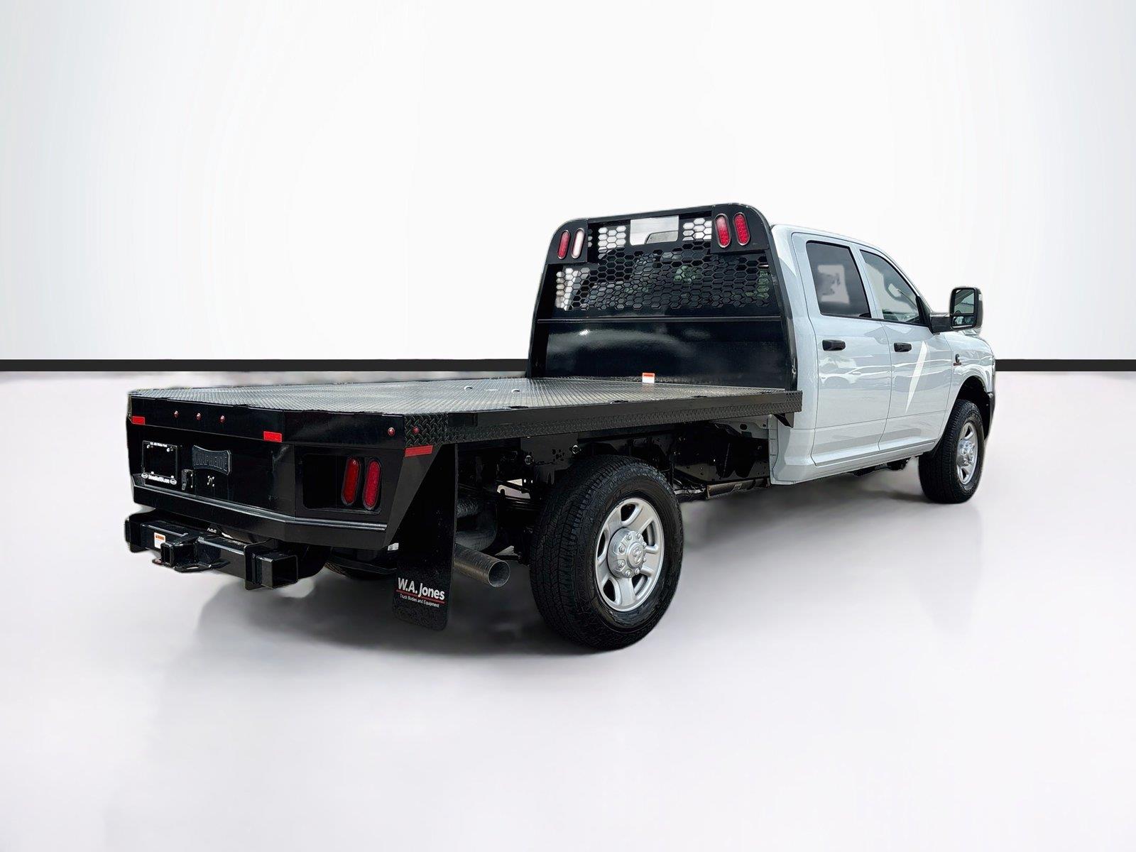 2024 Ram 3500 Chassis Cab Tradesman