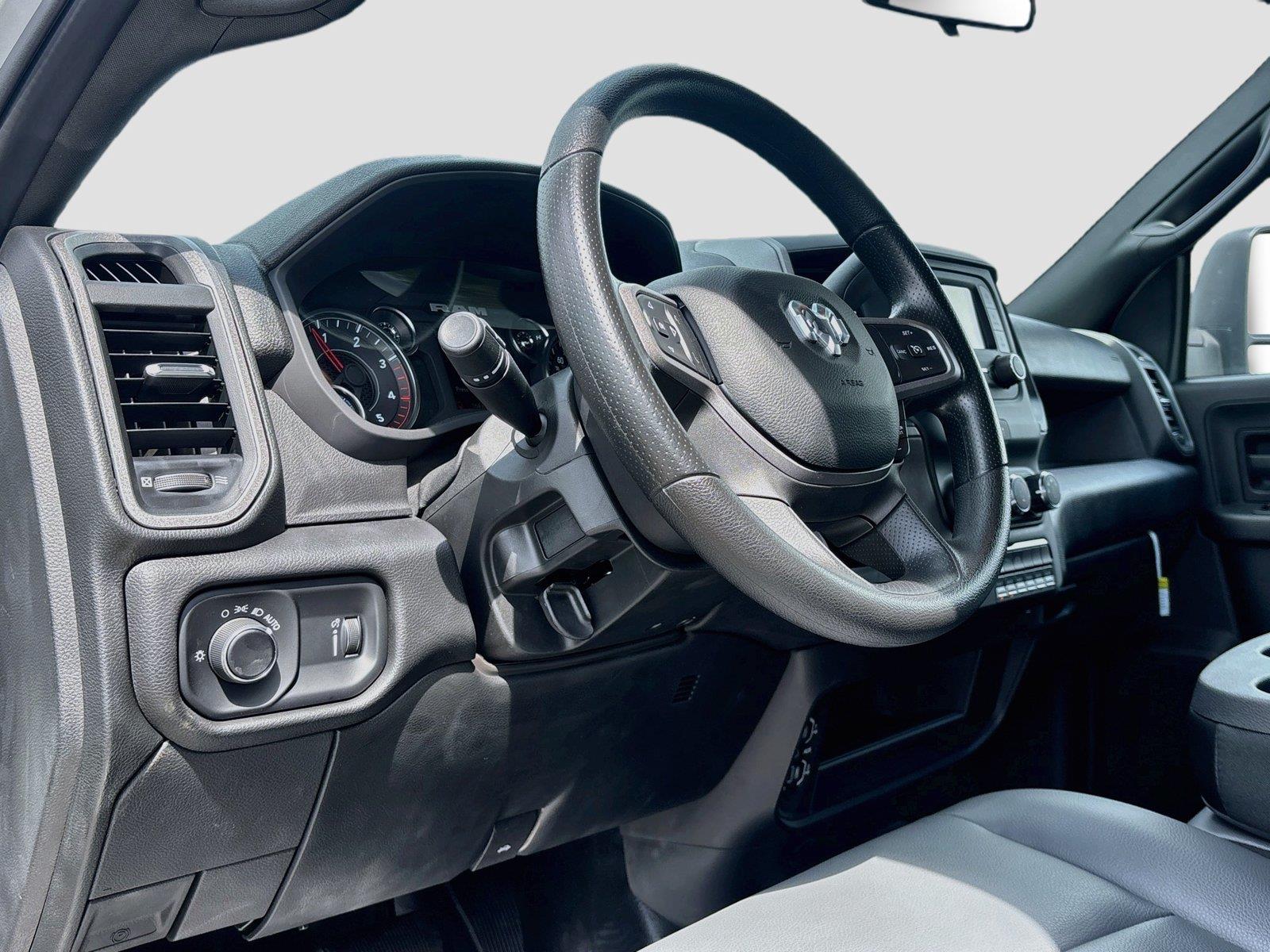 2024 Ram 3500 Chassis Cab Tradesman