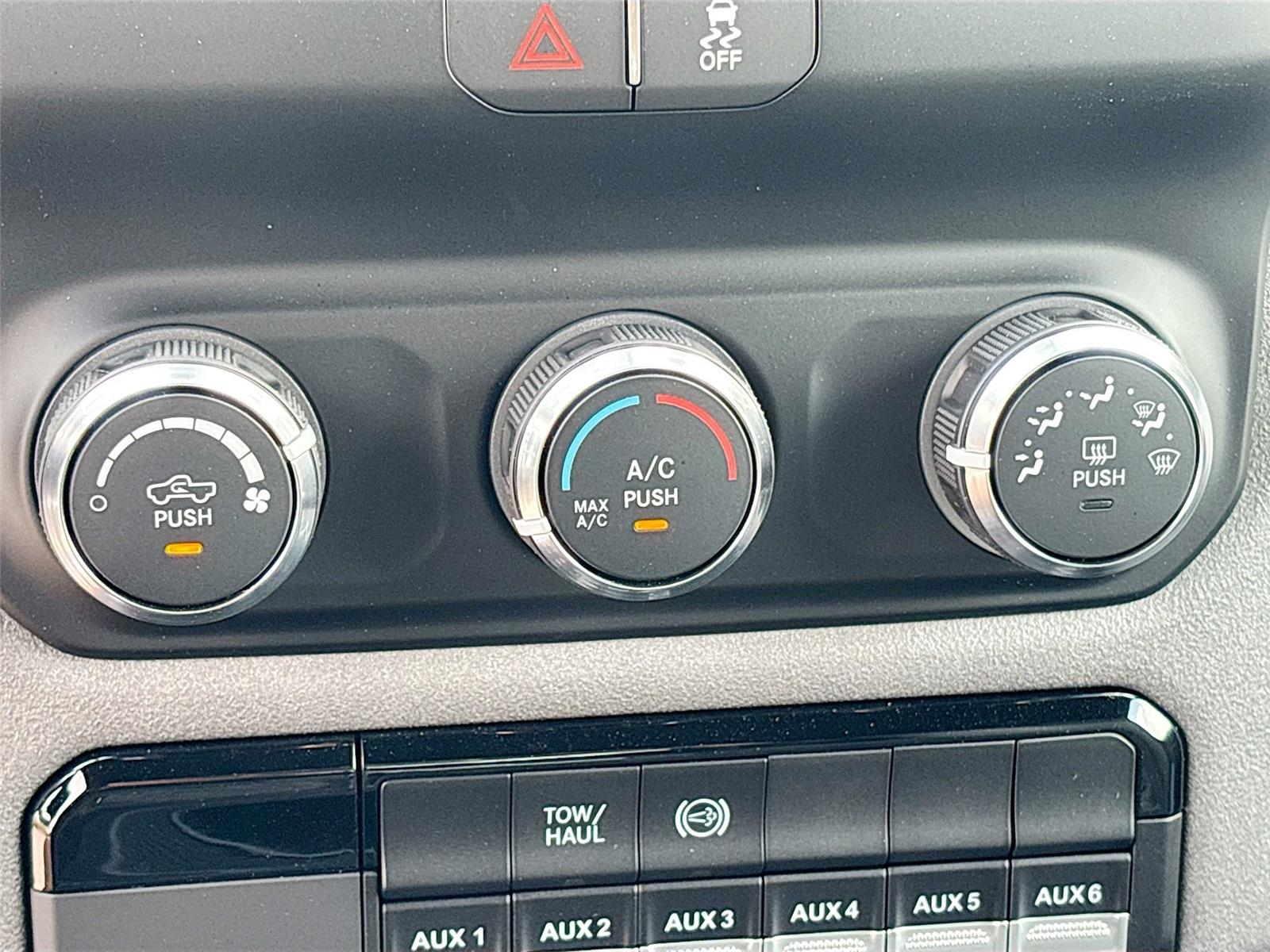 2024 Ram 3500 Chassis Cab Tradesman