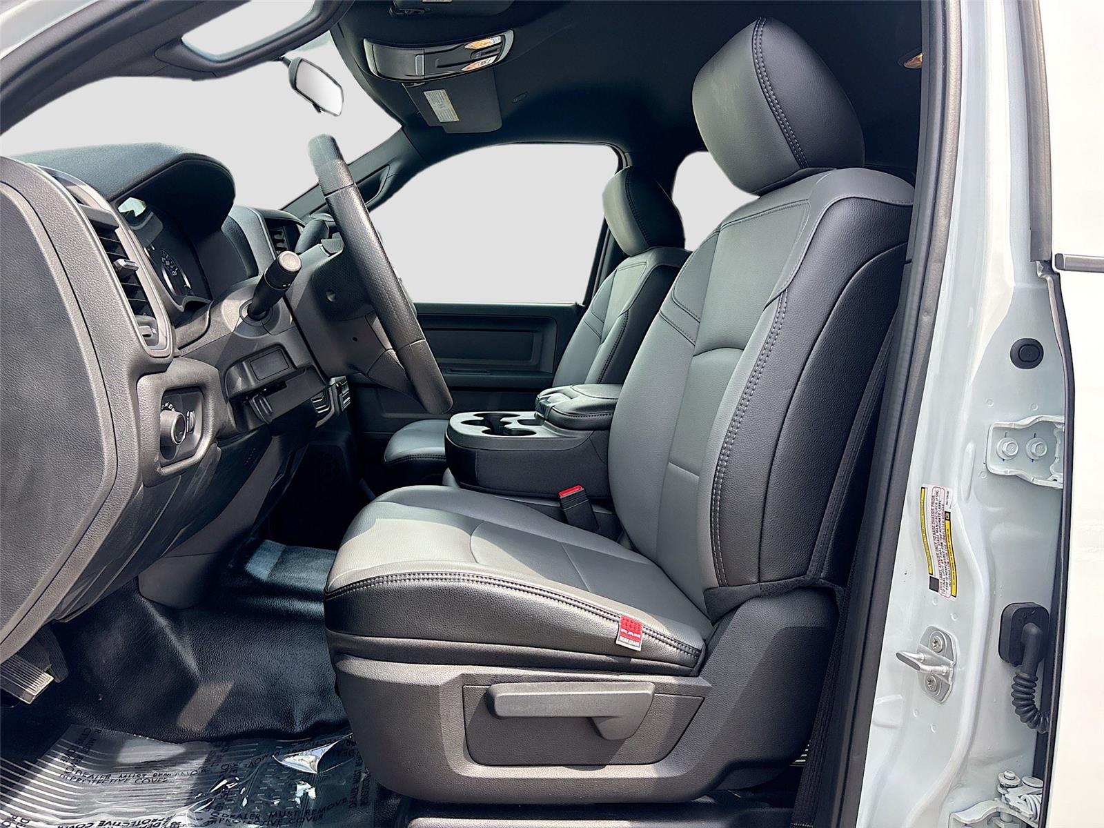 2024 Ram 3500 Chassis Cab Tradesman