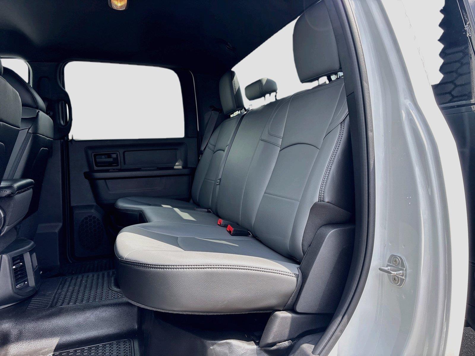 2024 Ram 3500 Chassis Cab Tradesman