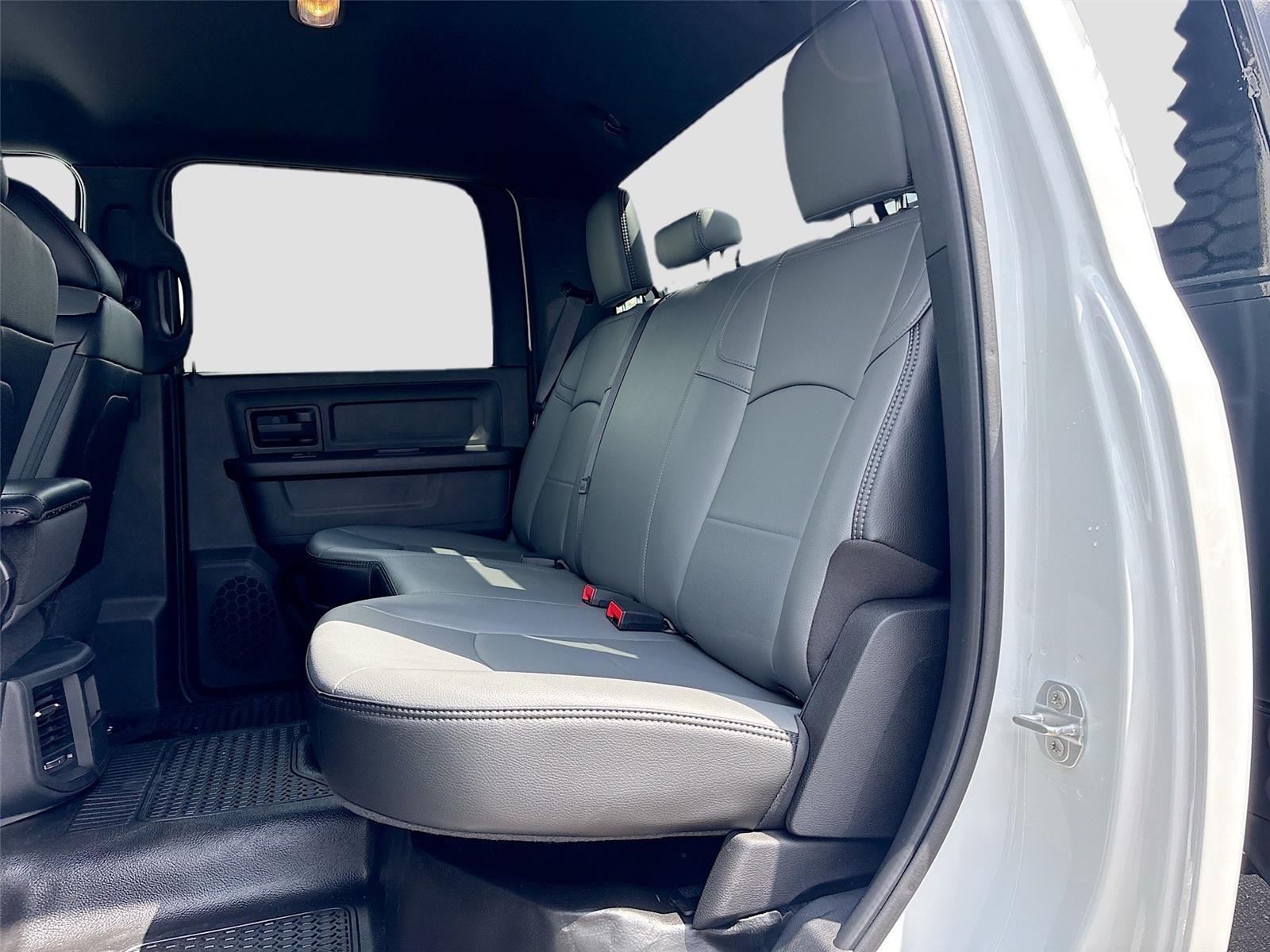 2024 Ram 3500 Chassis Cab Tradesman