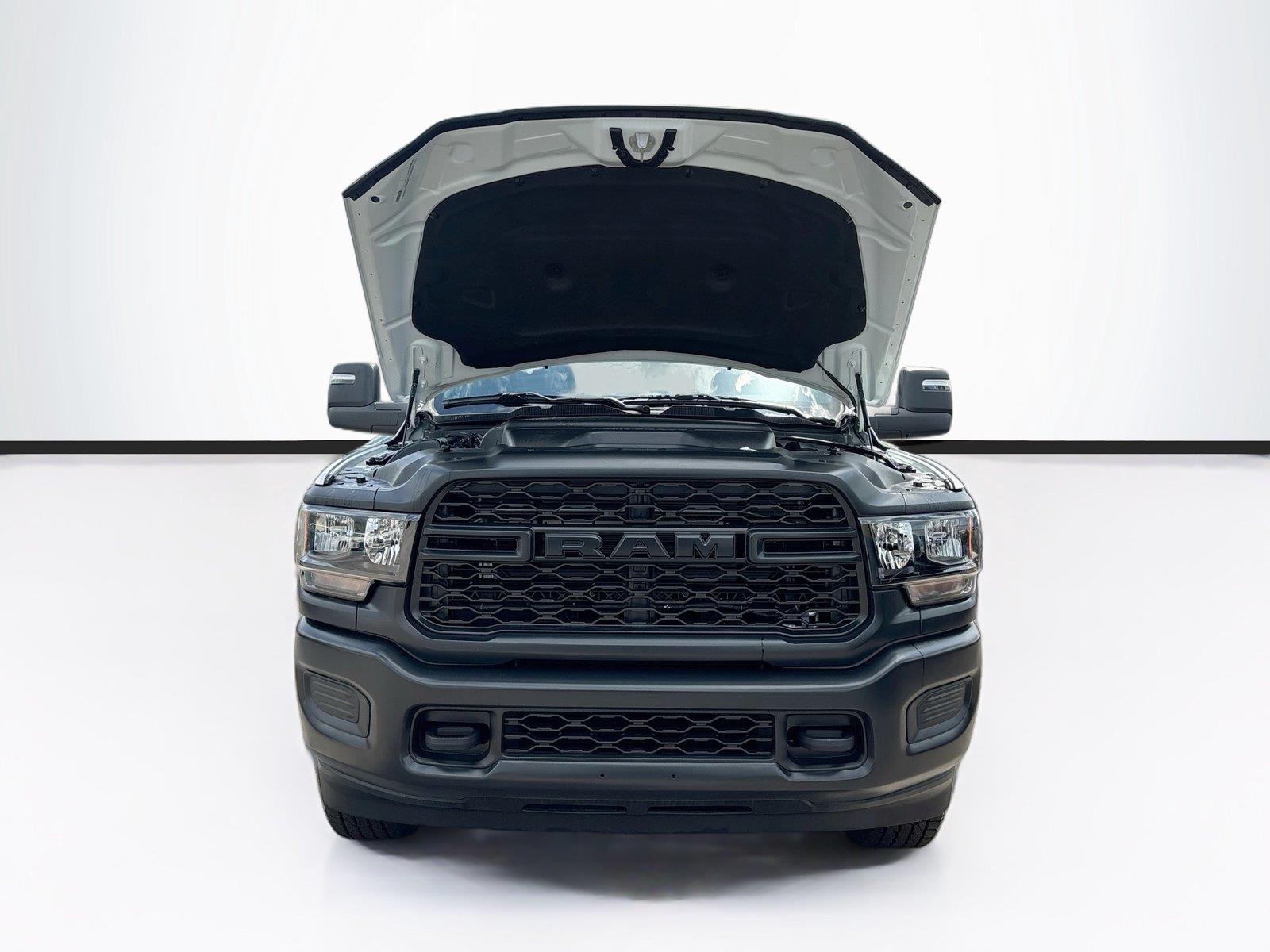2024 Ram 3500 Chassis Cab Tradesman