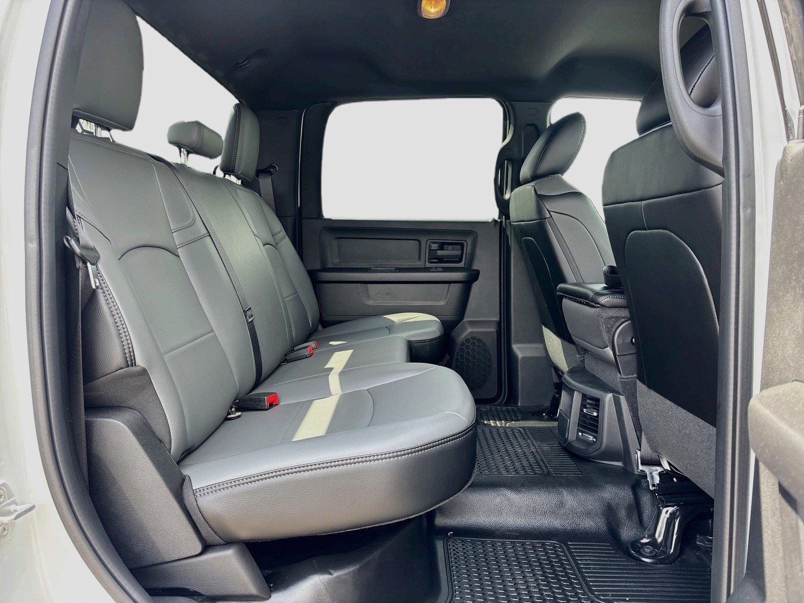 2024 Ram 3500 Chassis Cab Tradesman