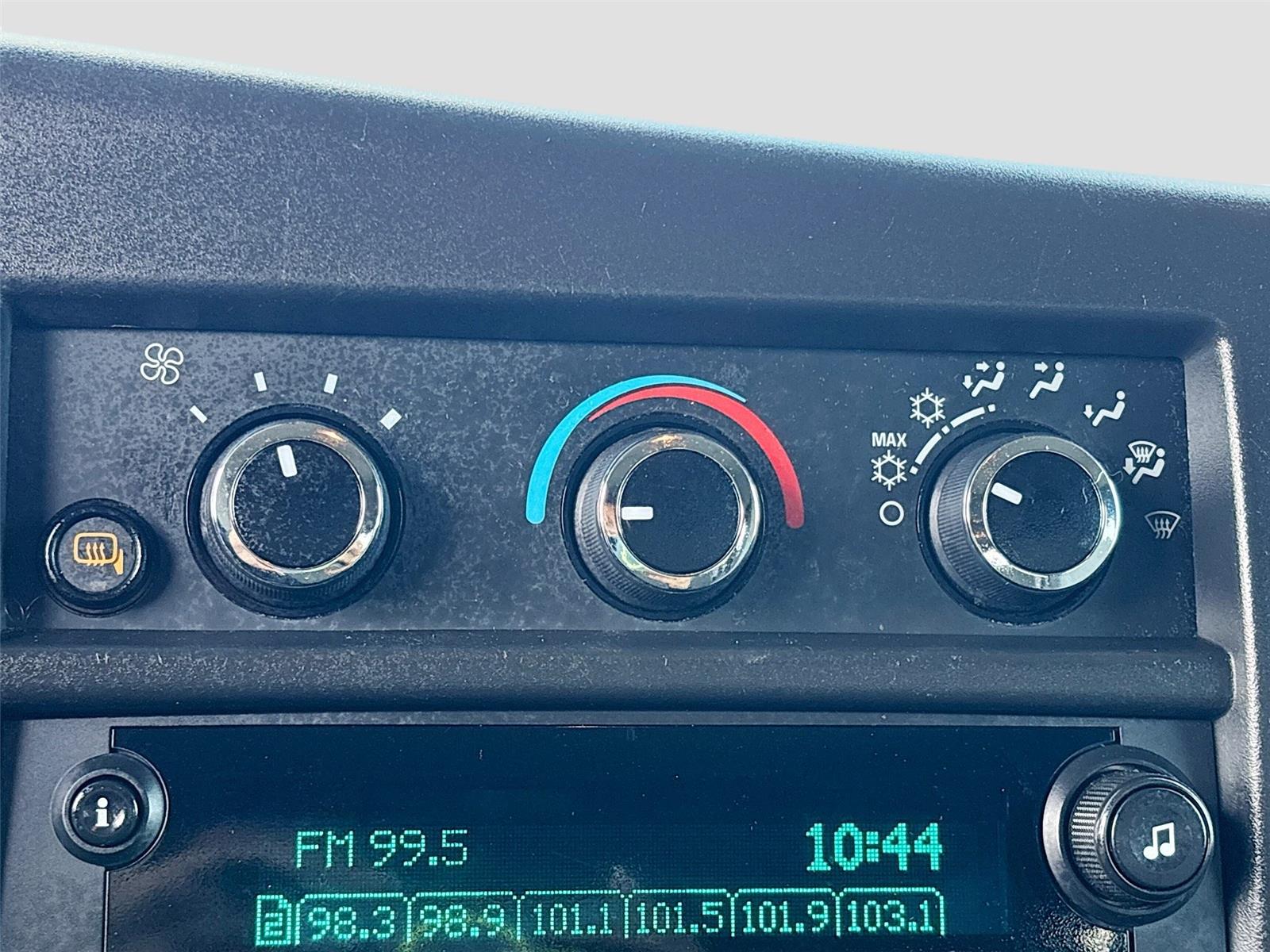 2020 Chevrolet Express Passenger LT