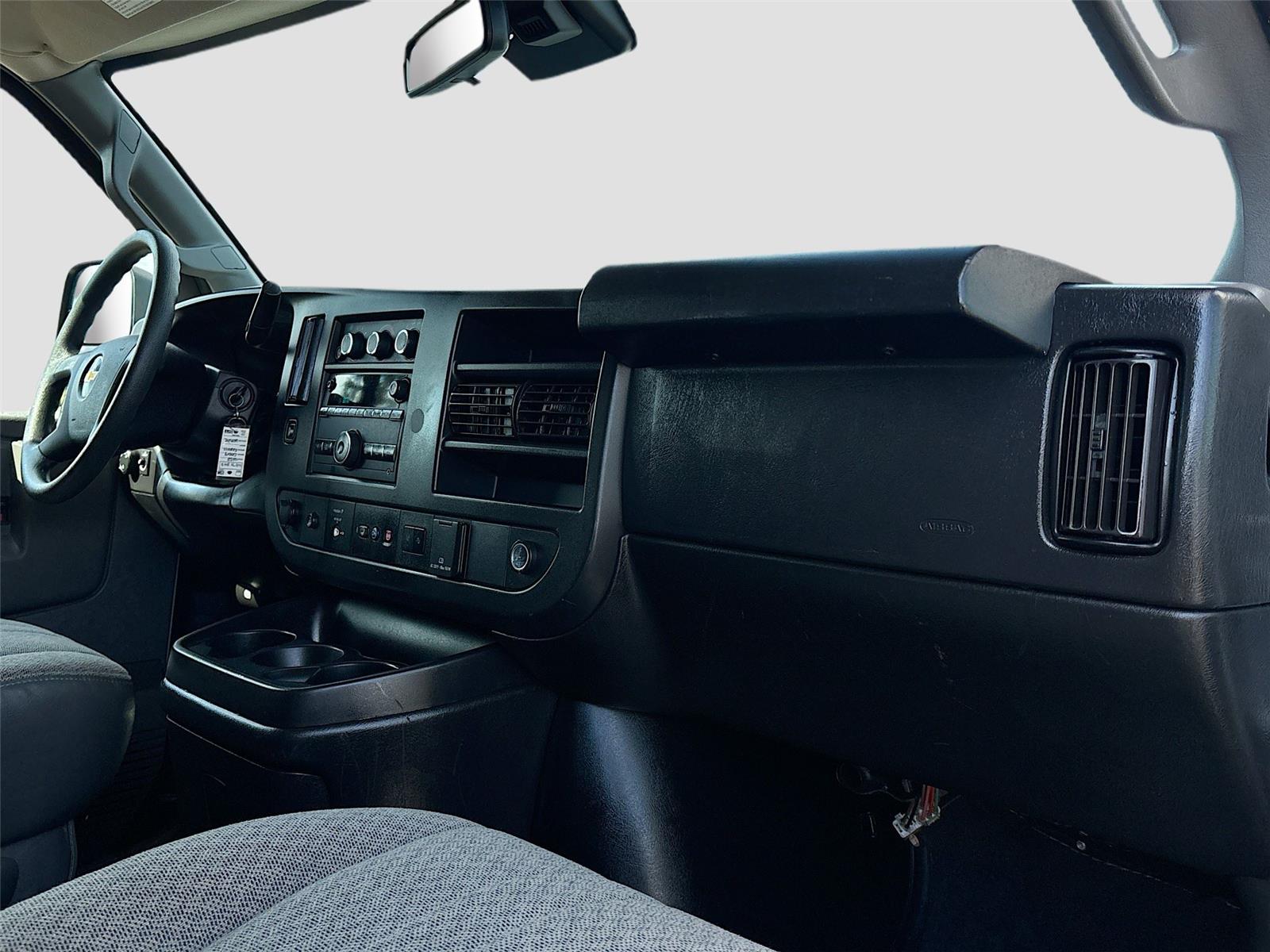 2020 Chevrolet Express Passenger LT