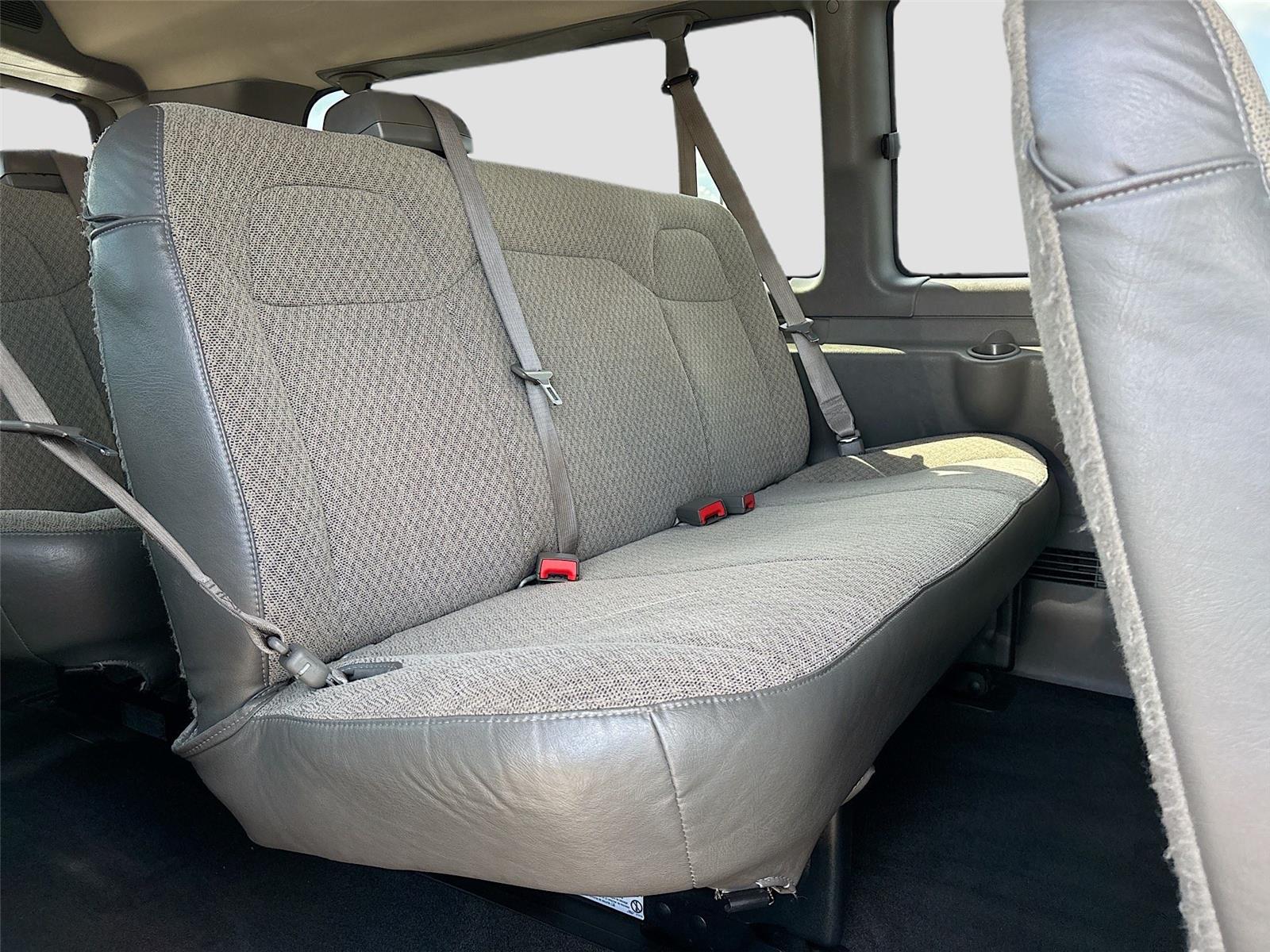 2020 Chevrolet Express Passenger LT