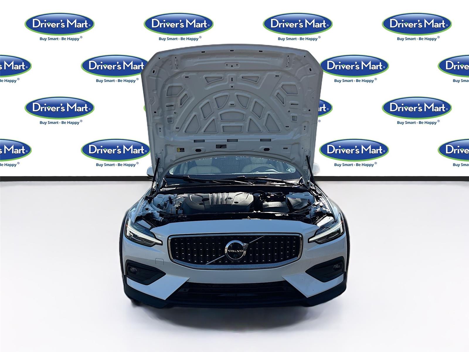 2025 Volvo V60 Cross Country Plus