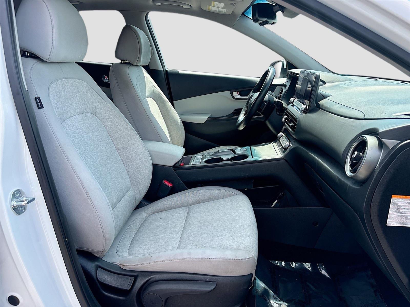 2023 Hyundai Kona Electric SEL