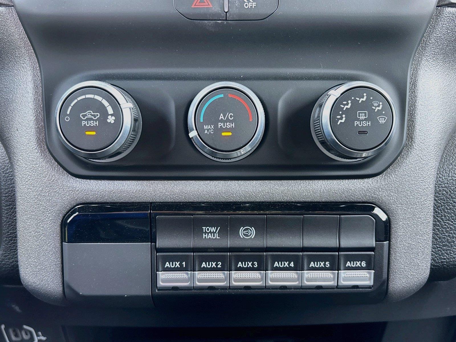 2024 Ram 3500 Chassis Cab Tradesman