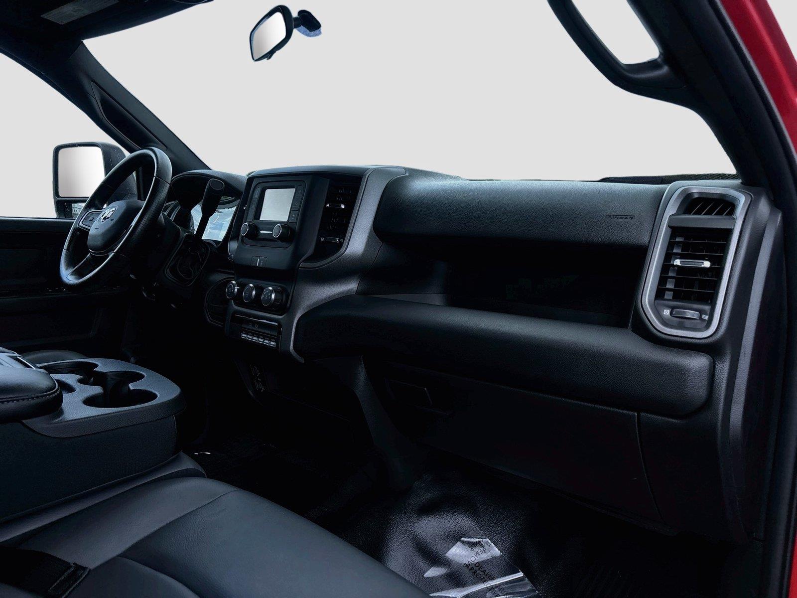 2024 Ram 3500 Chassis Cab Tradesman