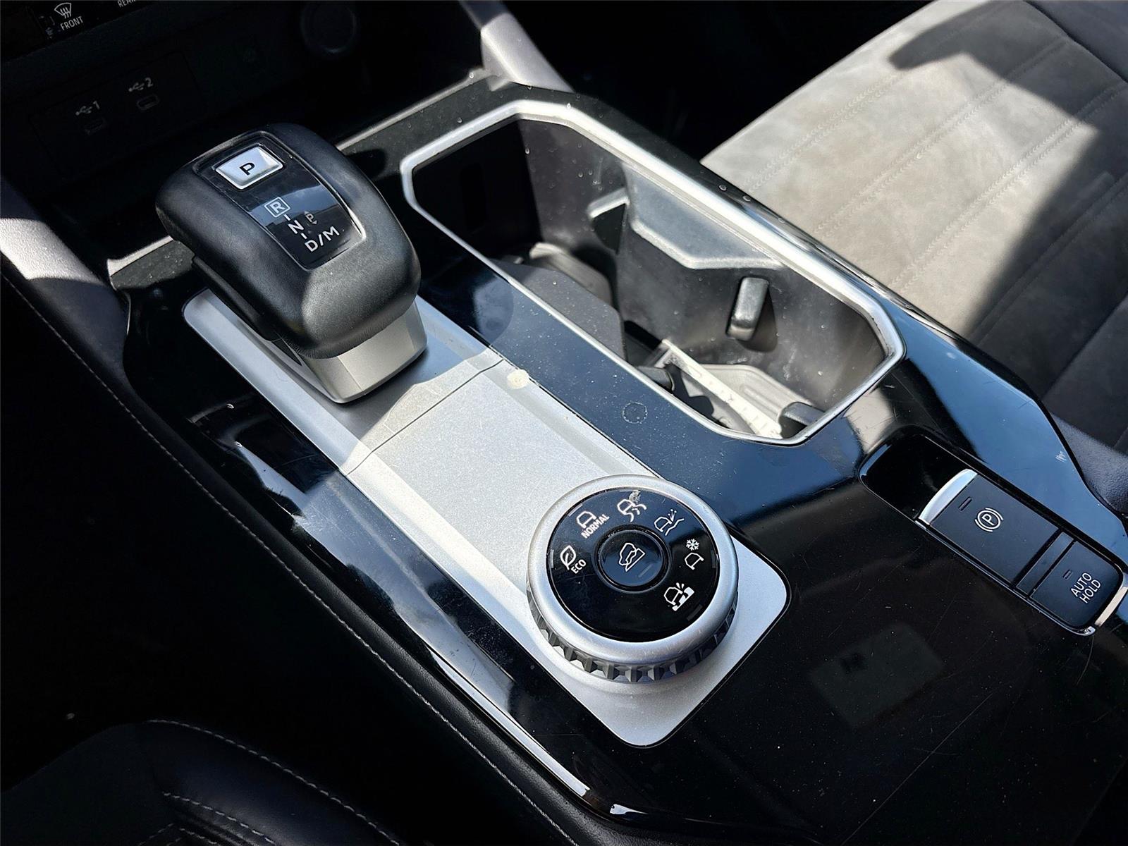 2025 MITSUBISHI OUTLANDER SE/DI