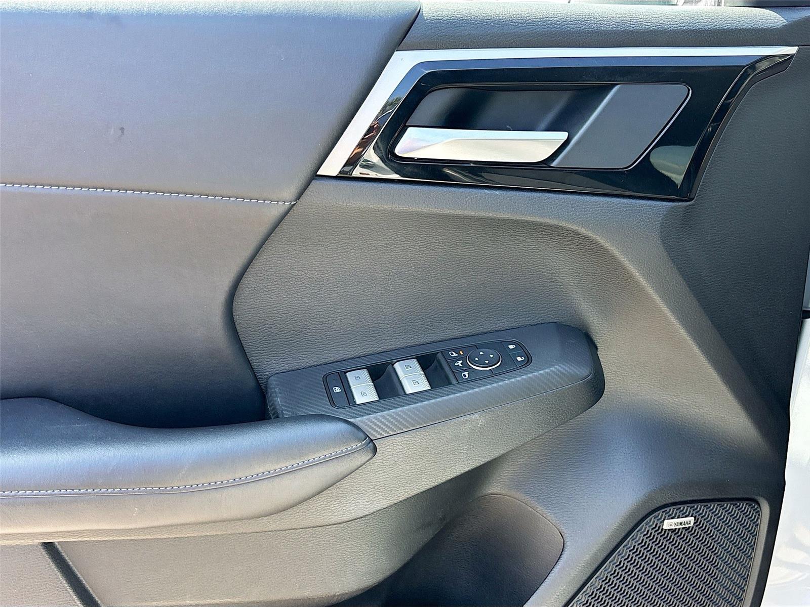 2025 MITSUBISHI OUTLANDER SE/DI