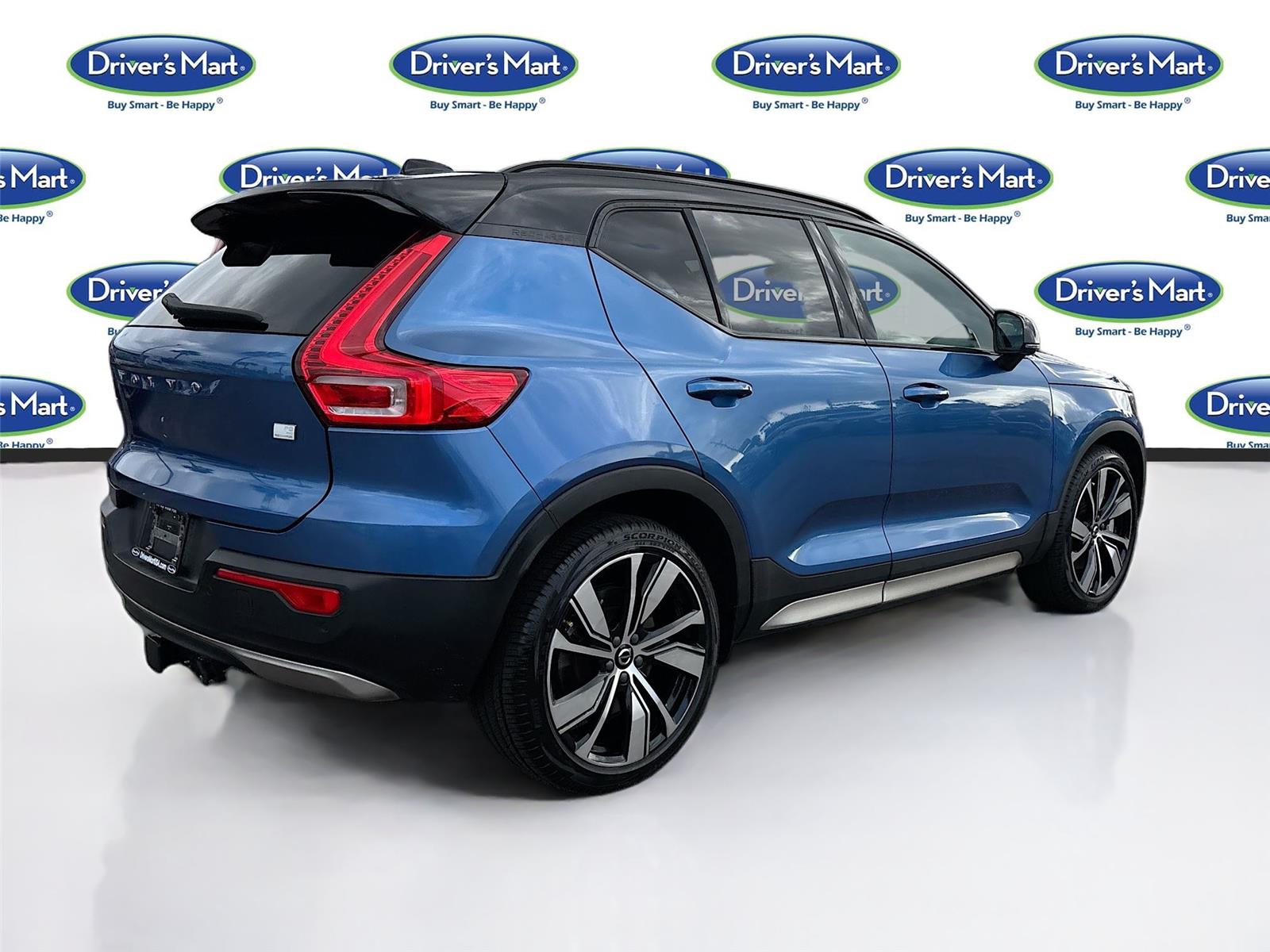 2021 Volvo XC40