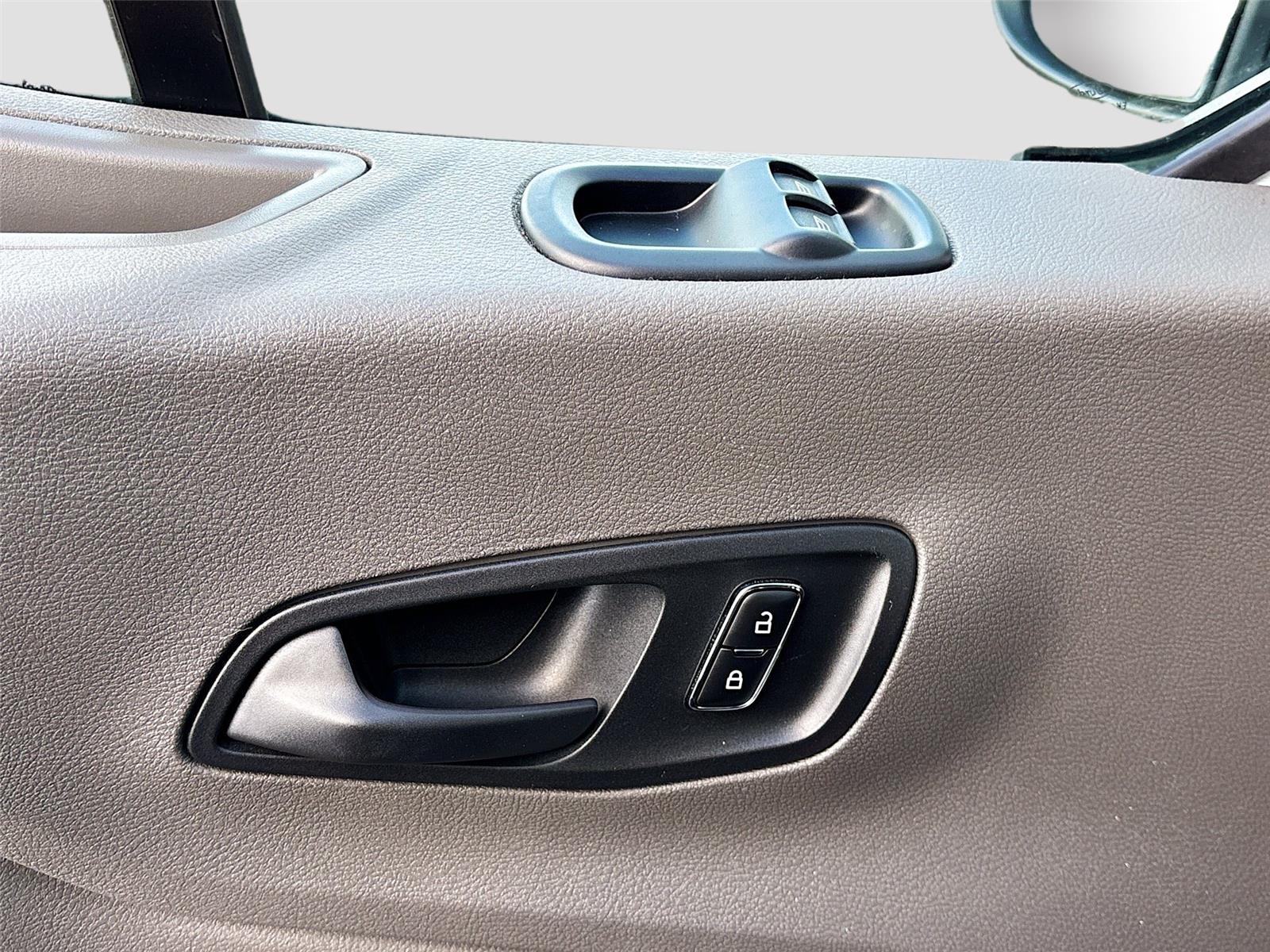 2023 Ford Transit 350 XLT