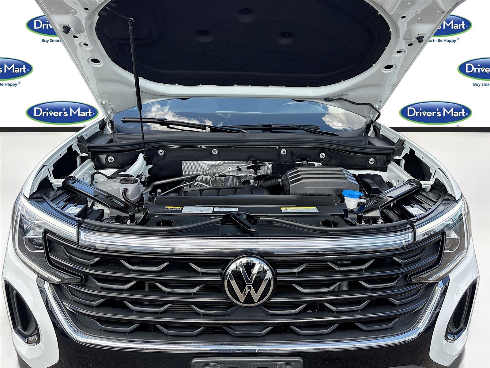 2025 Volkswagen Atlas Cross Sport 2.0T SE w/Technology