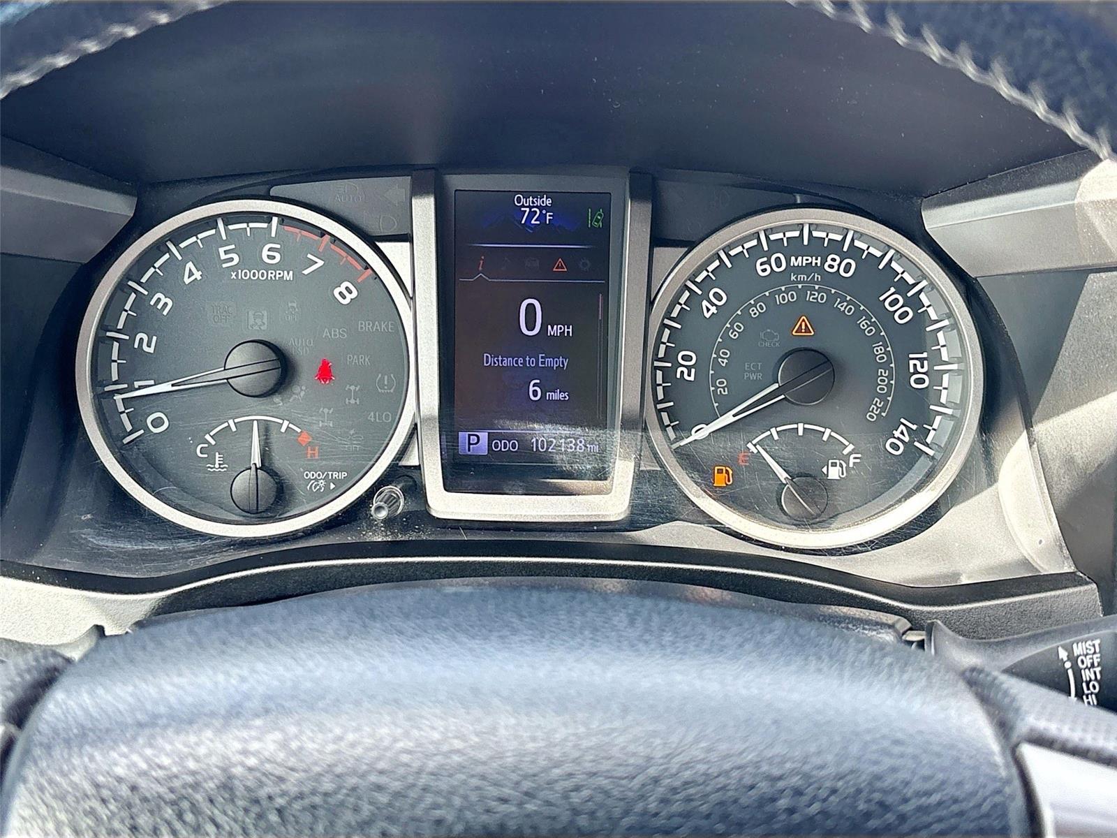 2019 TOYOTA Tacoma SR5 V6