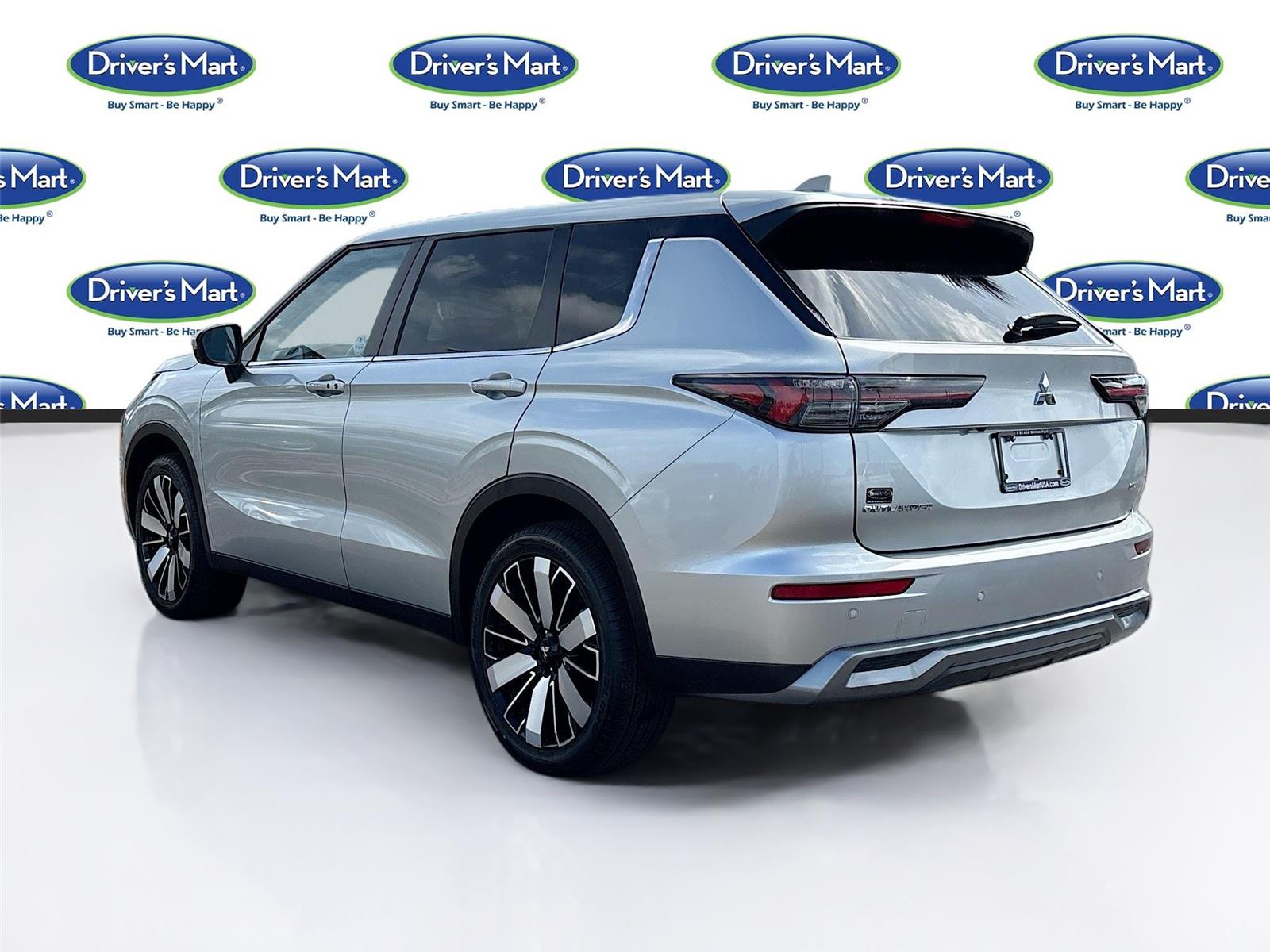 2025 MITSUBISHI OUTLANDER SE/DI