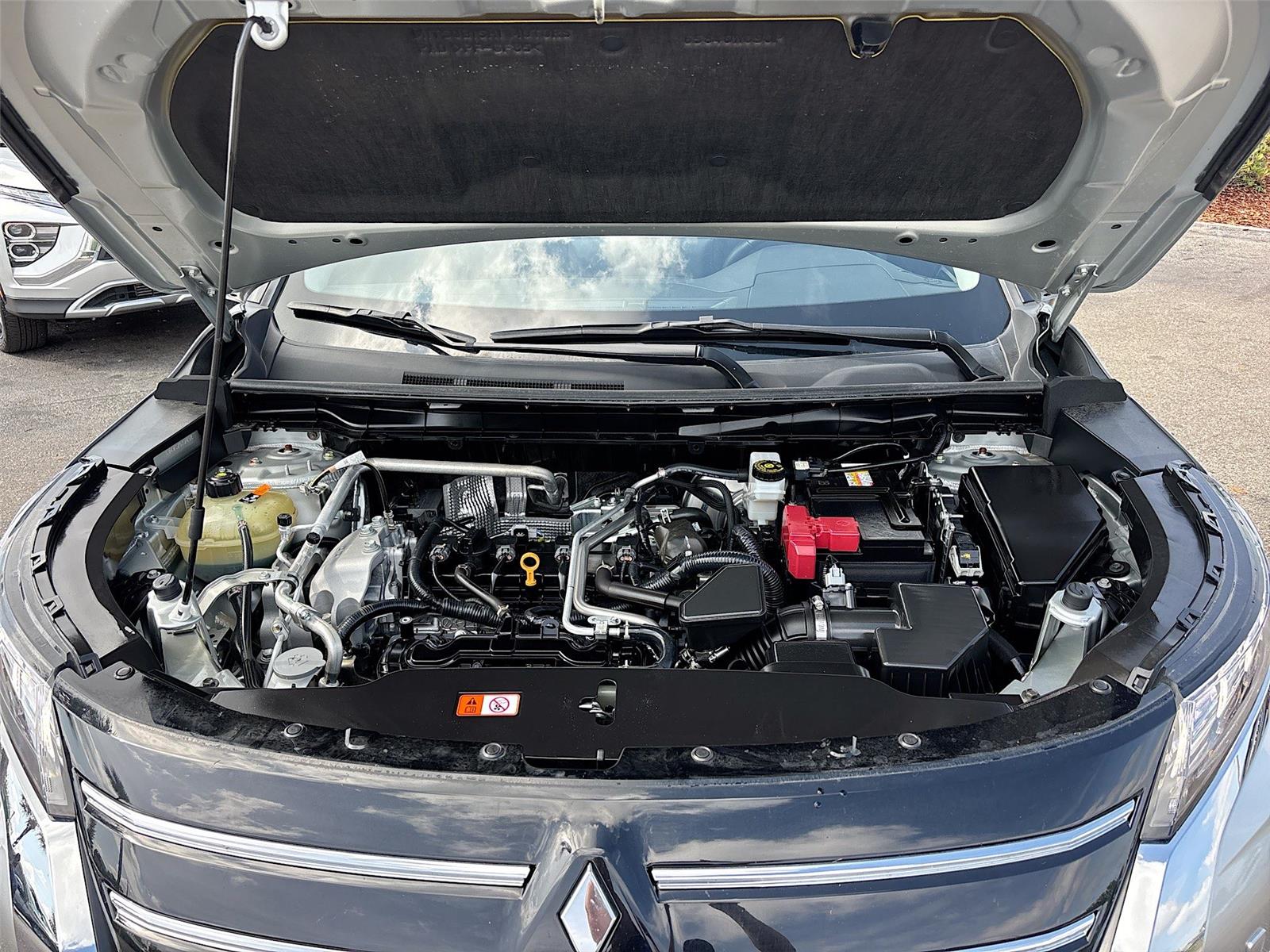 2025 MITSUBISHI OUTLANDER SE/DI