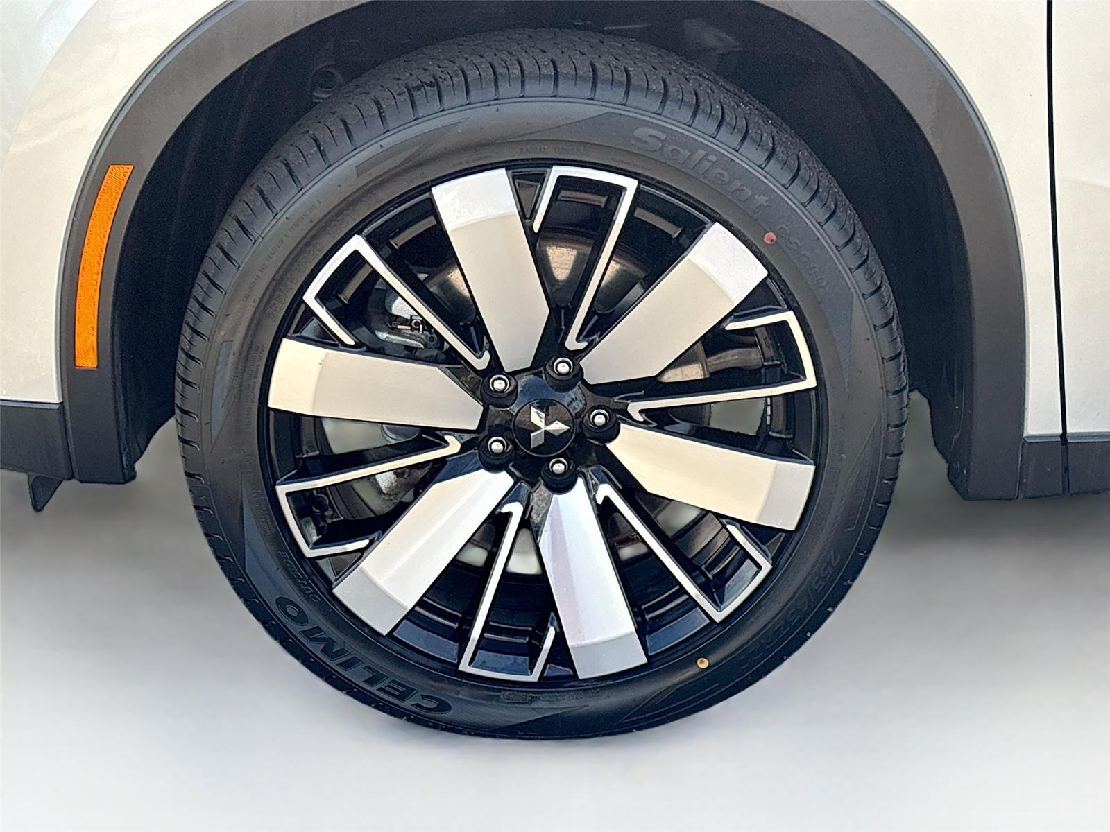 2025 MITSUBISHI OUTLANDER SE/DI