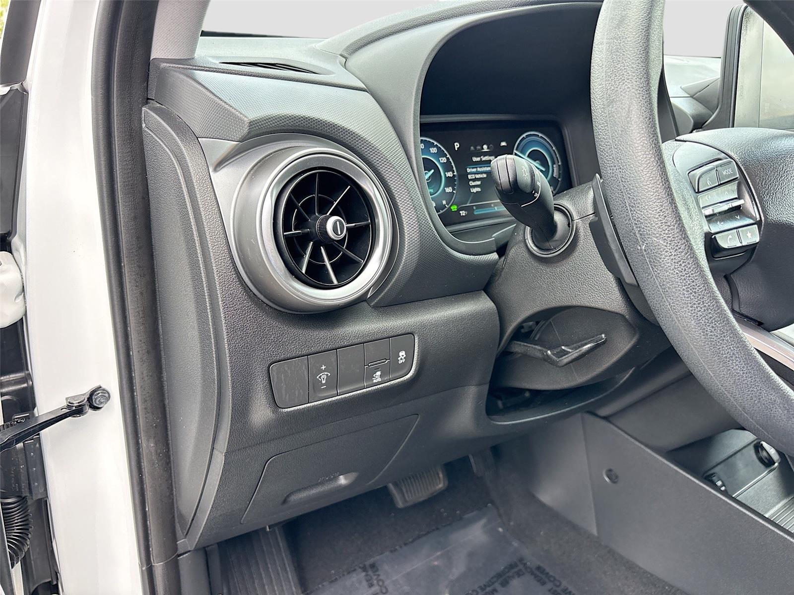 2023 Hyundai Kona Electric SE