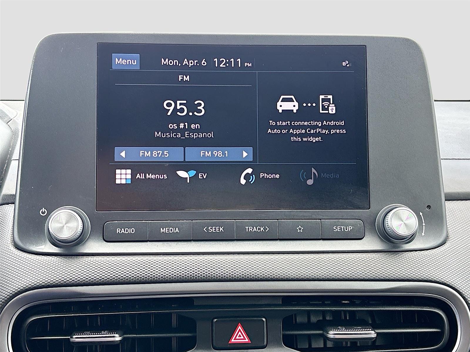 2023 Hyundai Kona Electric SE