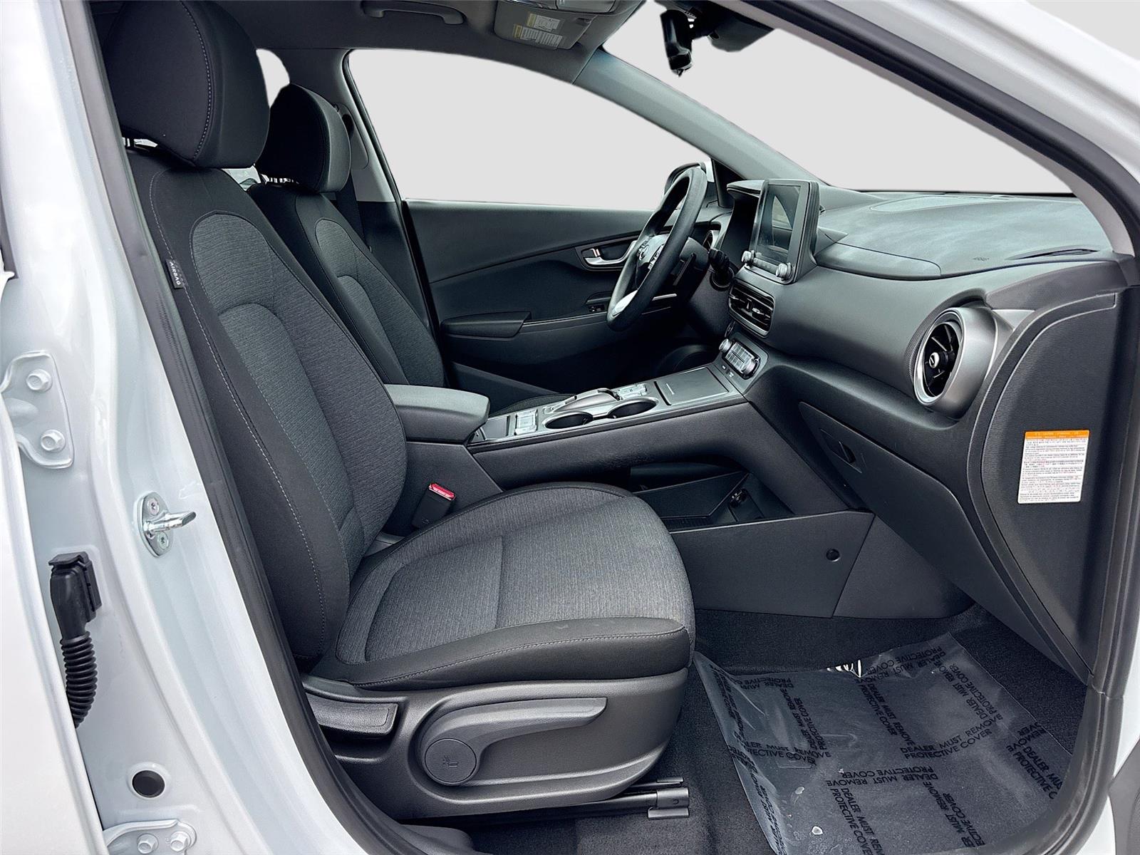 2023 Hyundai Kona Electric SE