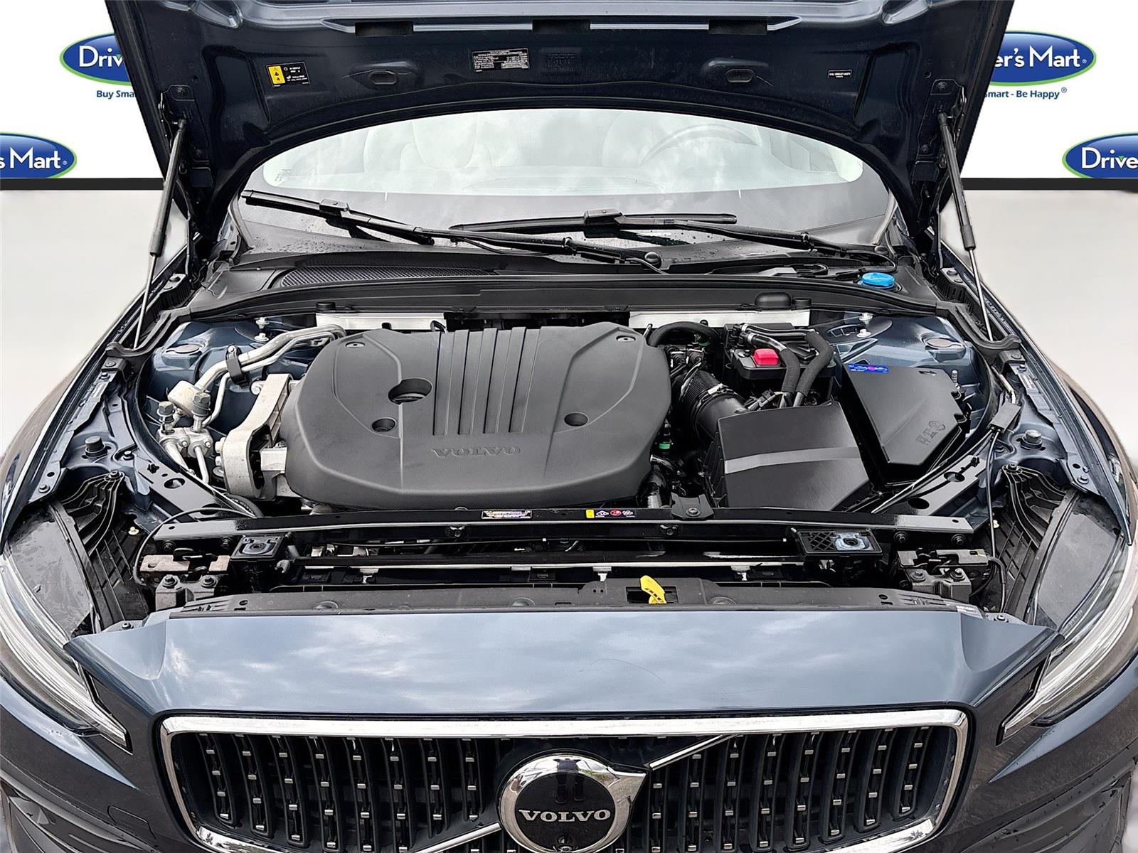 2025 Volvo V60 Cross Country Plus