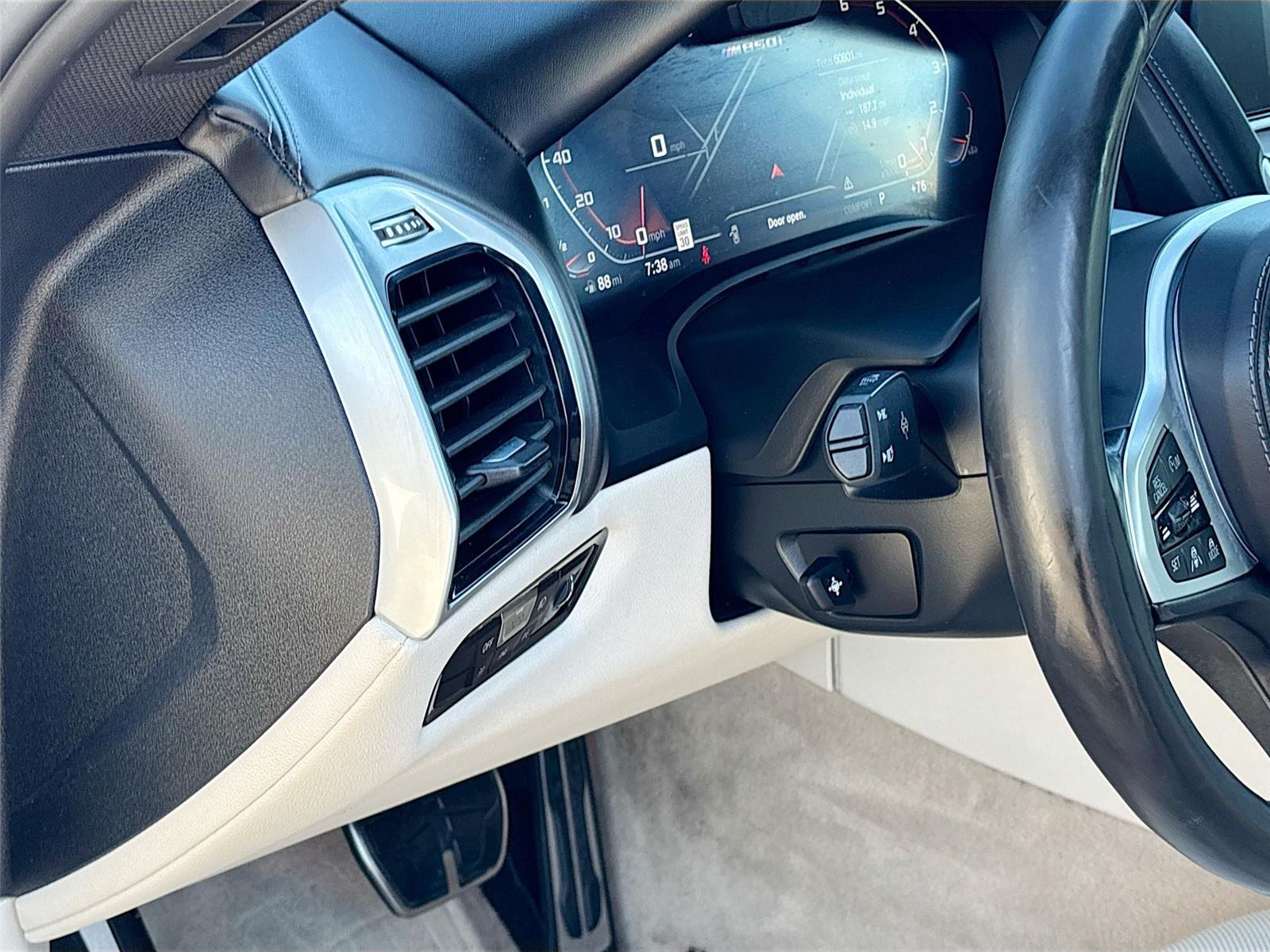 2021 BMW 8 Series M850i