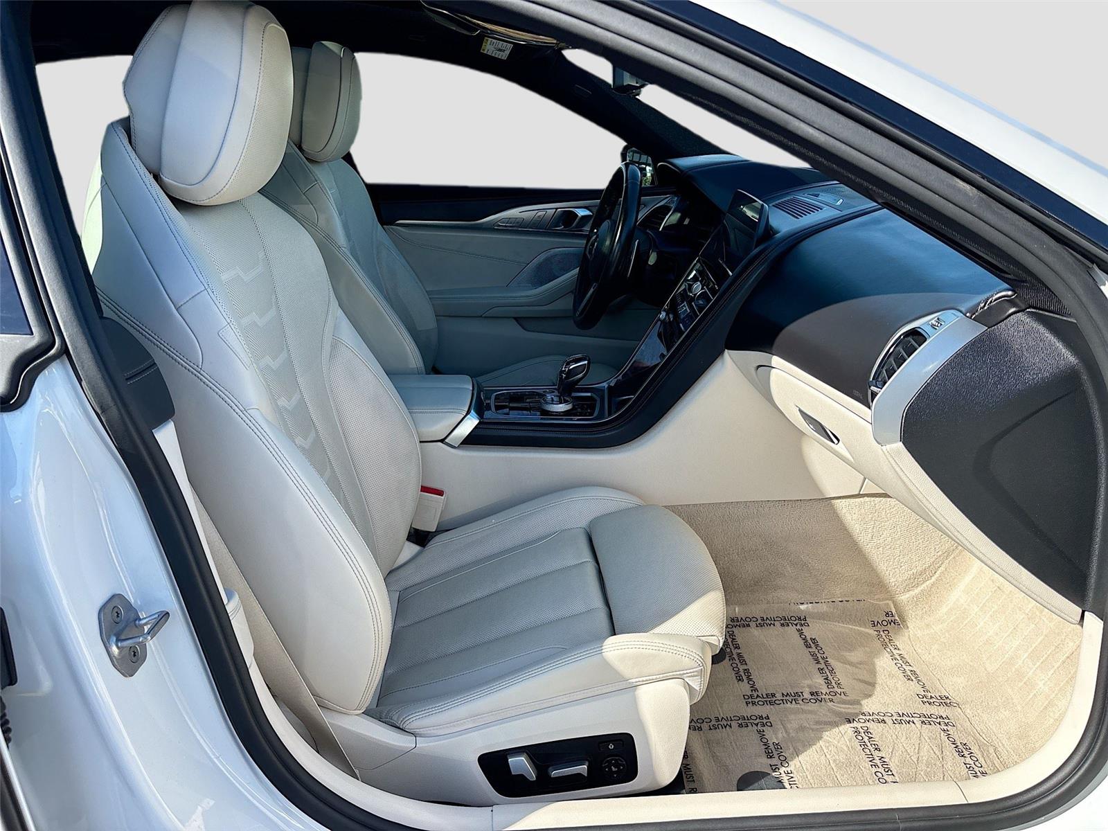 2021 BMW 8 Series M850i