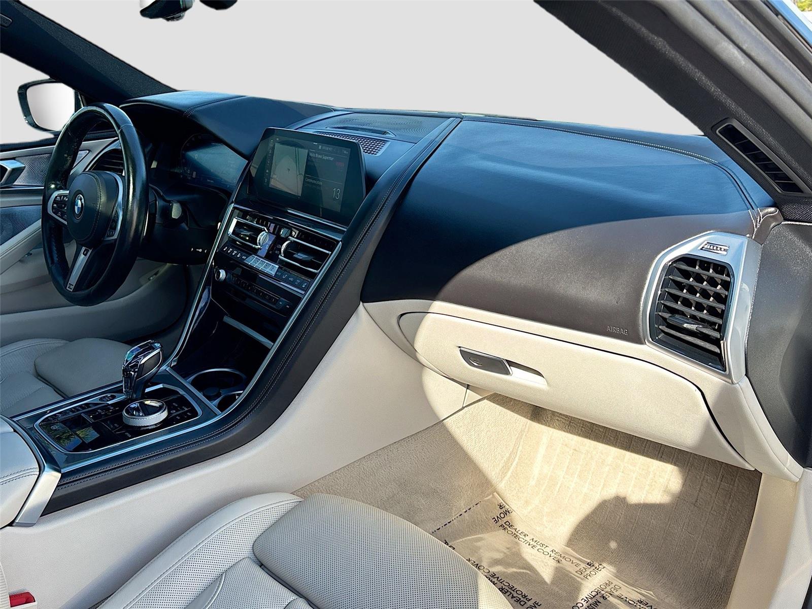 2021 BMW 8 Series M850i