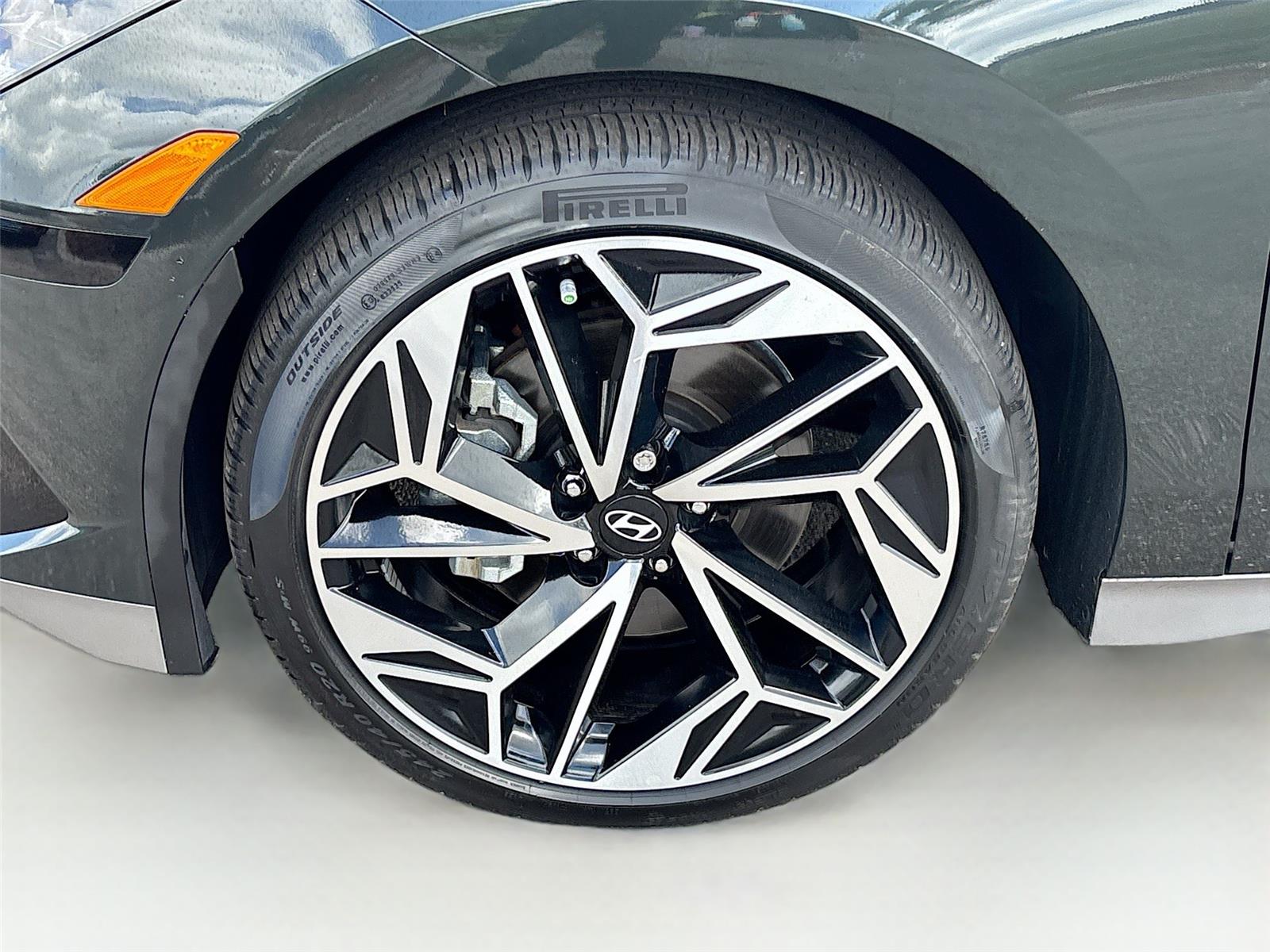 2023 Hyundai IONIQ 6 SEL