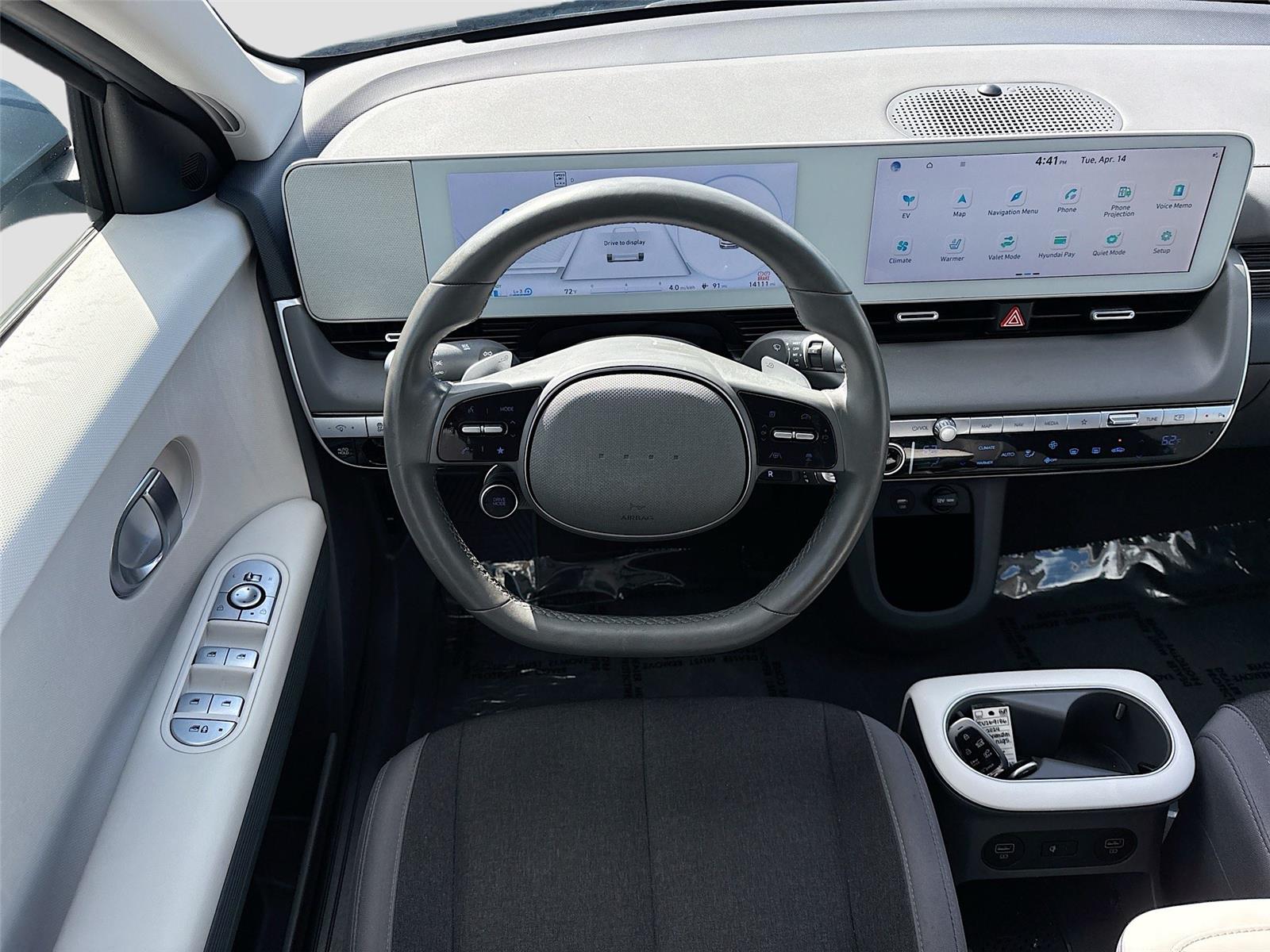 2024 Hyundai IONIQ 5 SEL