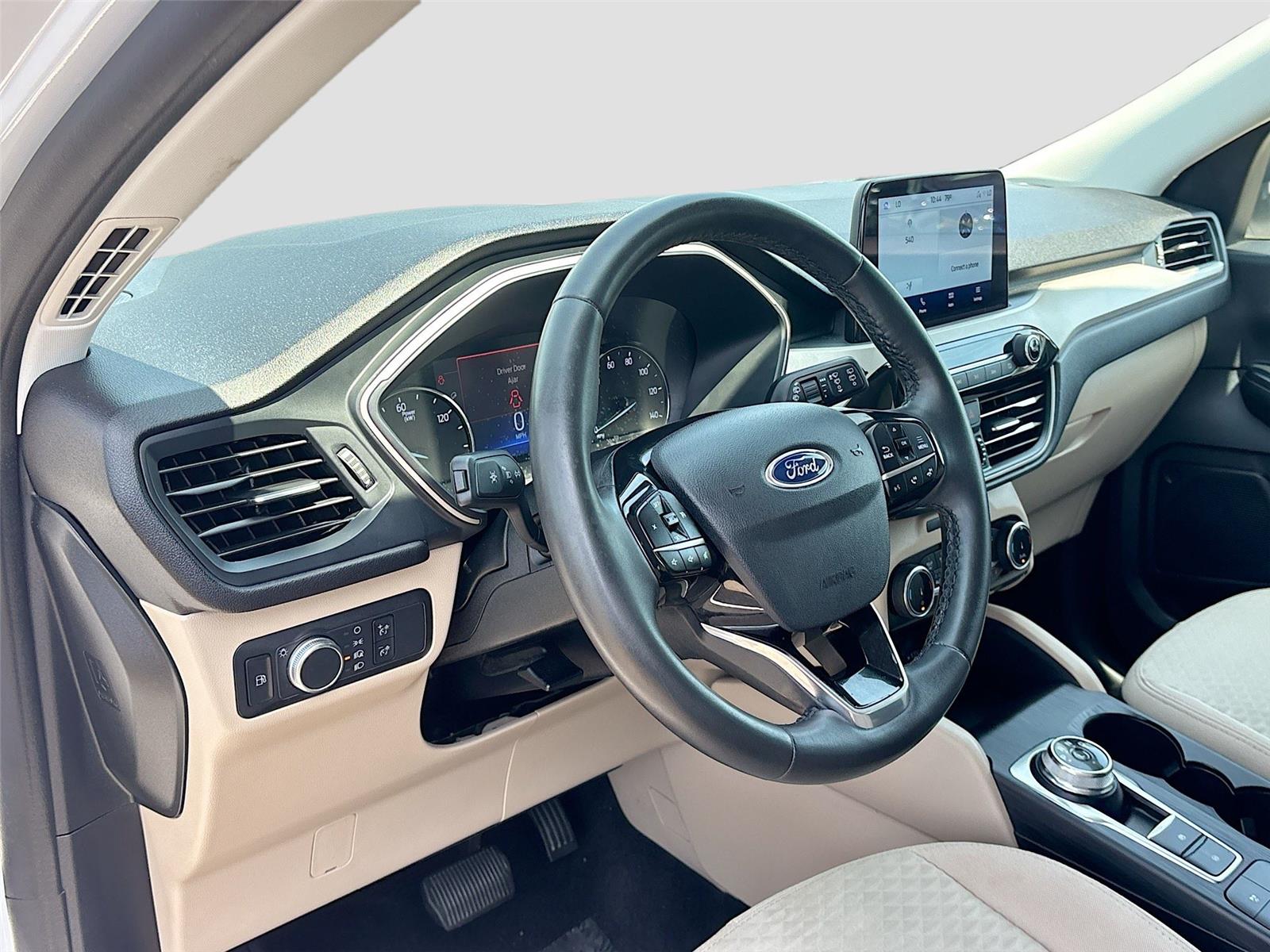 2022 Ford Escape SE Hybrid