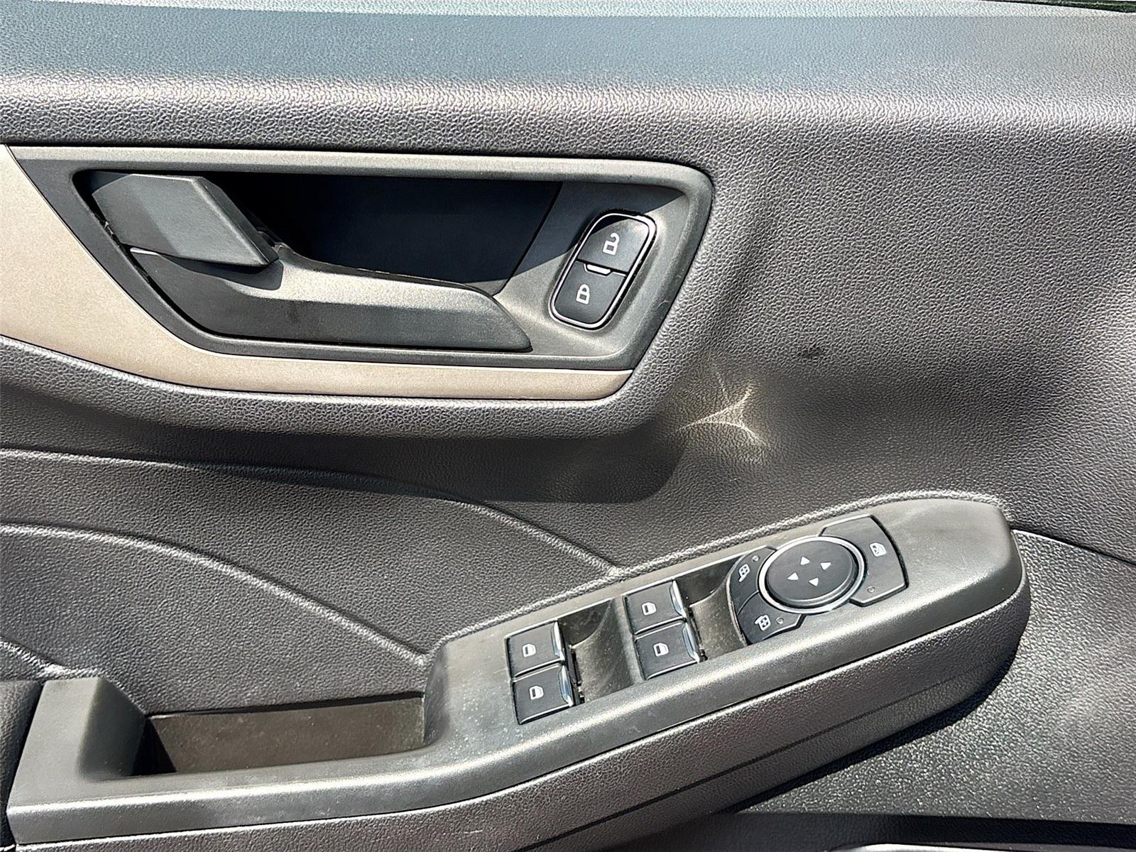 2022 Ford Escape SE Hybrid