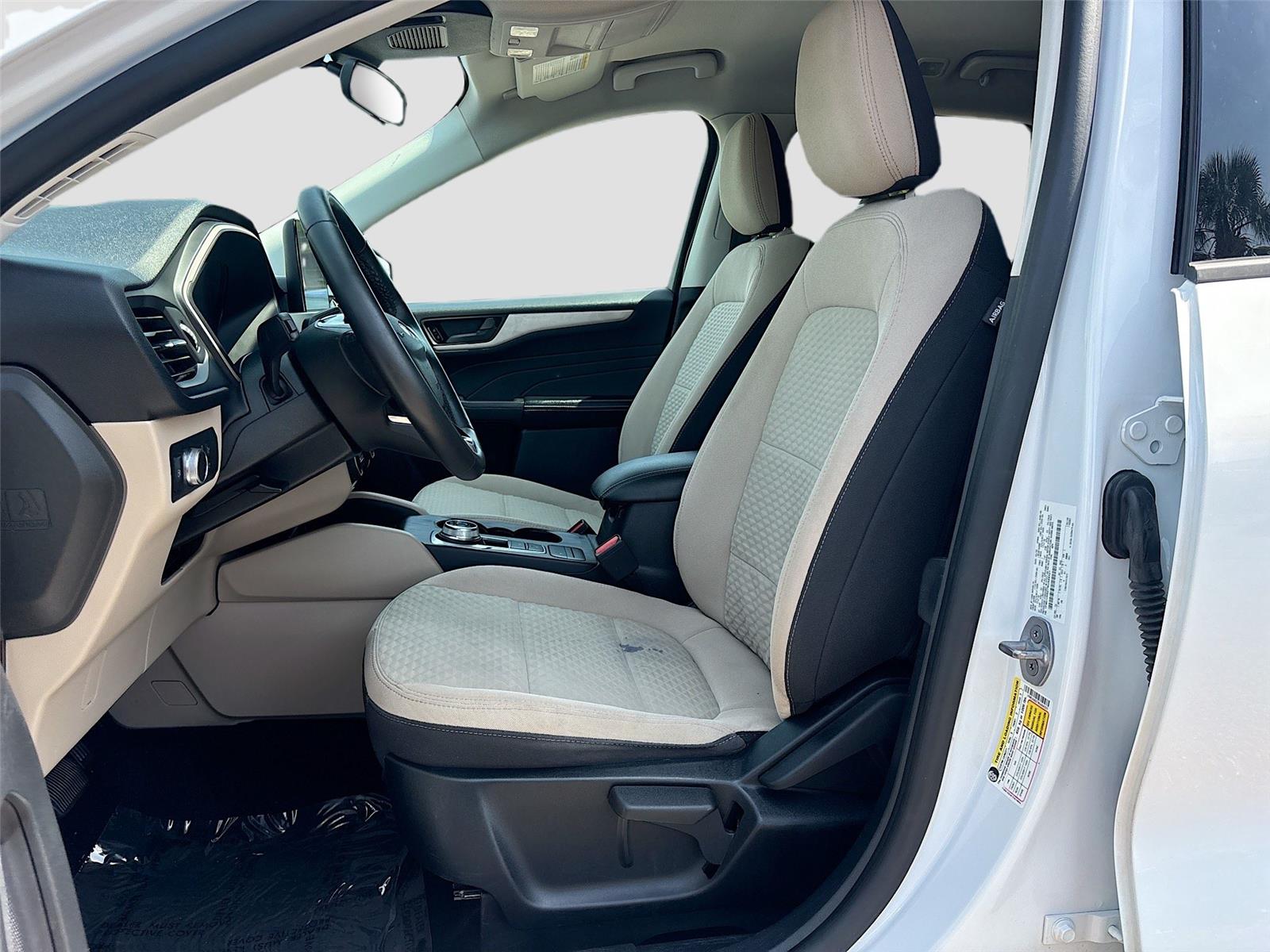 2022 Ford Escape SE Hybrid