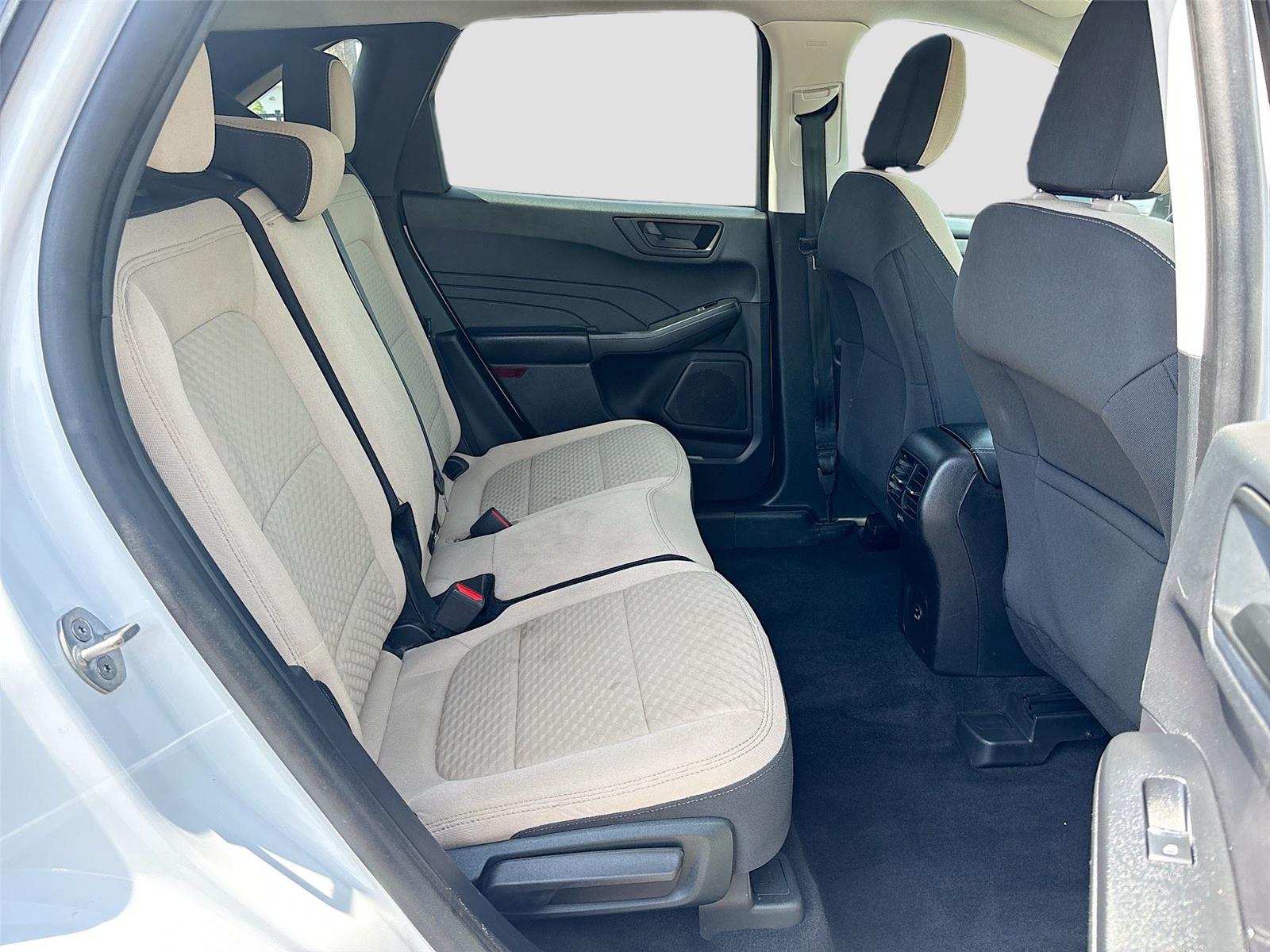 2022 Ford Escape SE Hybrid