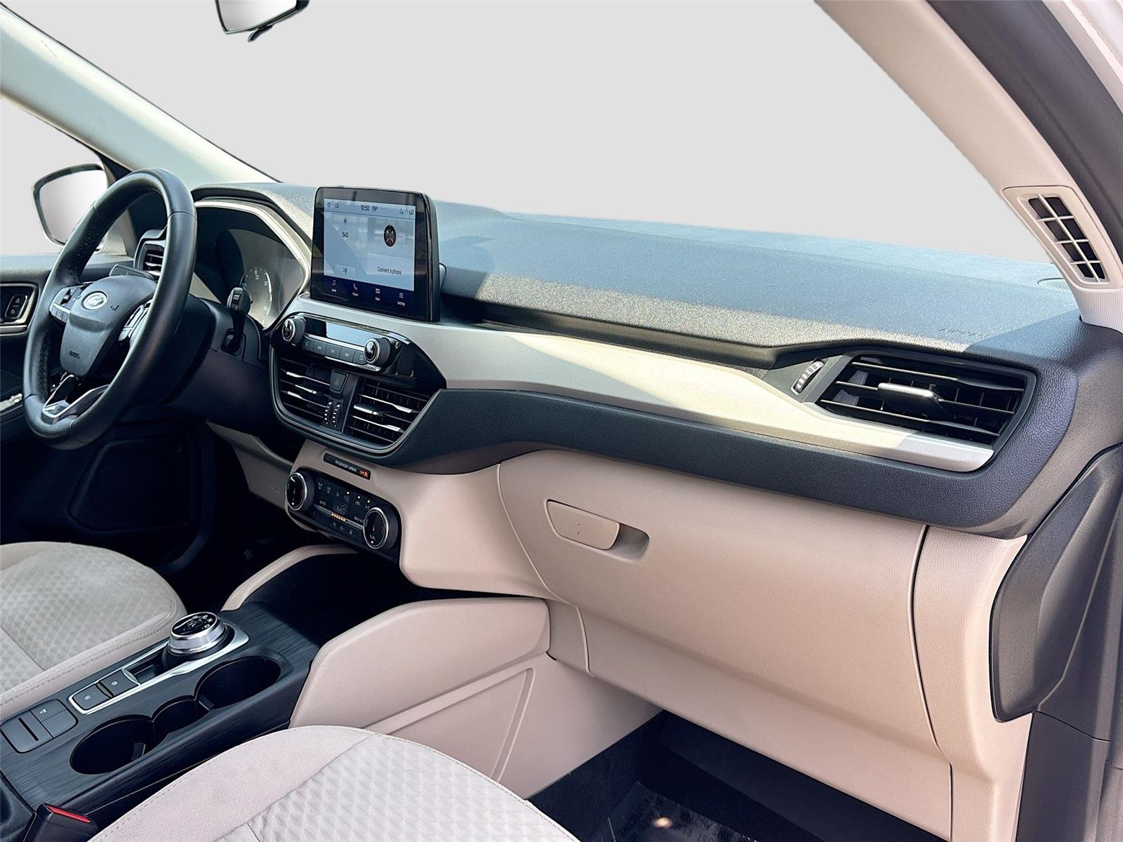 2022 Ford Escape SE Hybrid