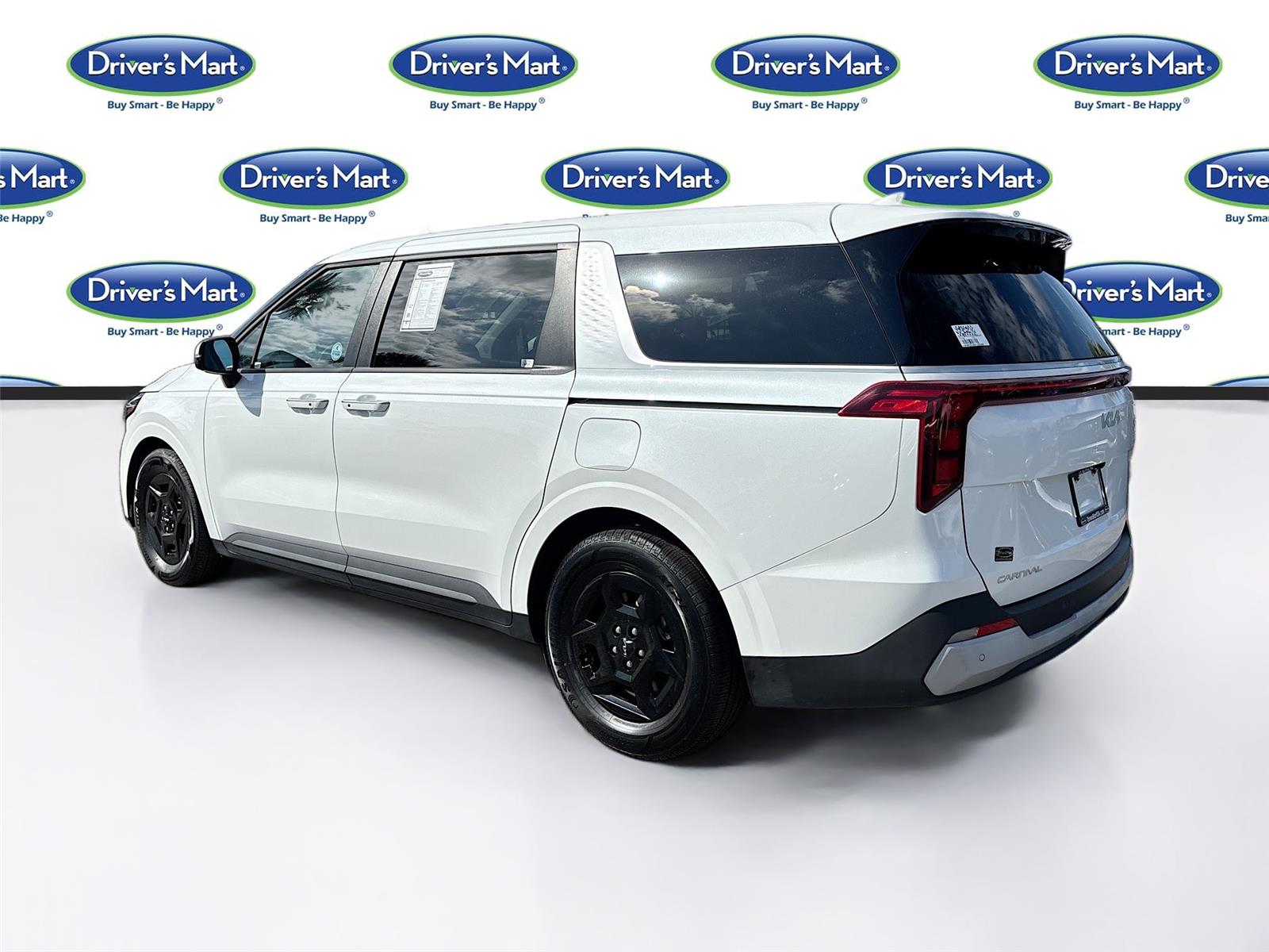 2025 Kia Carnival LXS