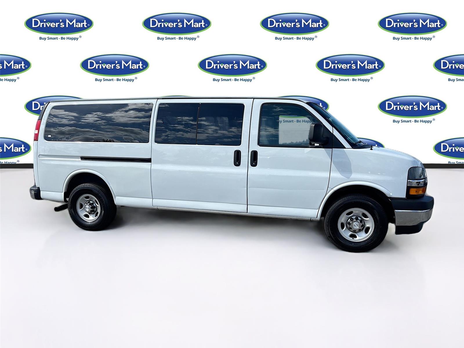 2019 Chevrolet Express Passenger LT