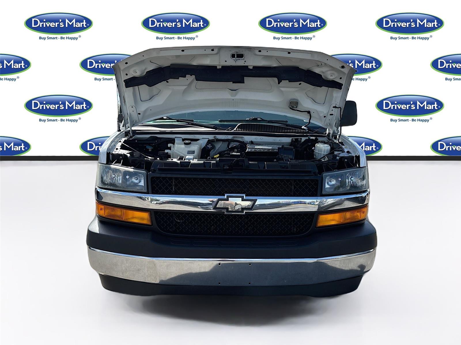 2019 Chevrolet Express Passenger LT