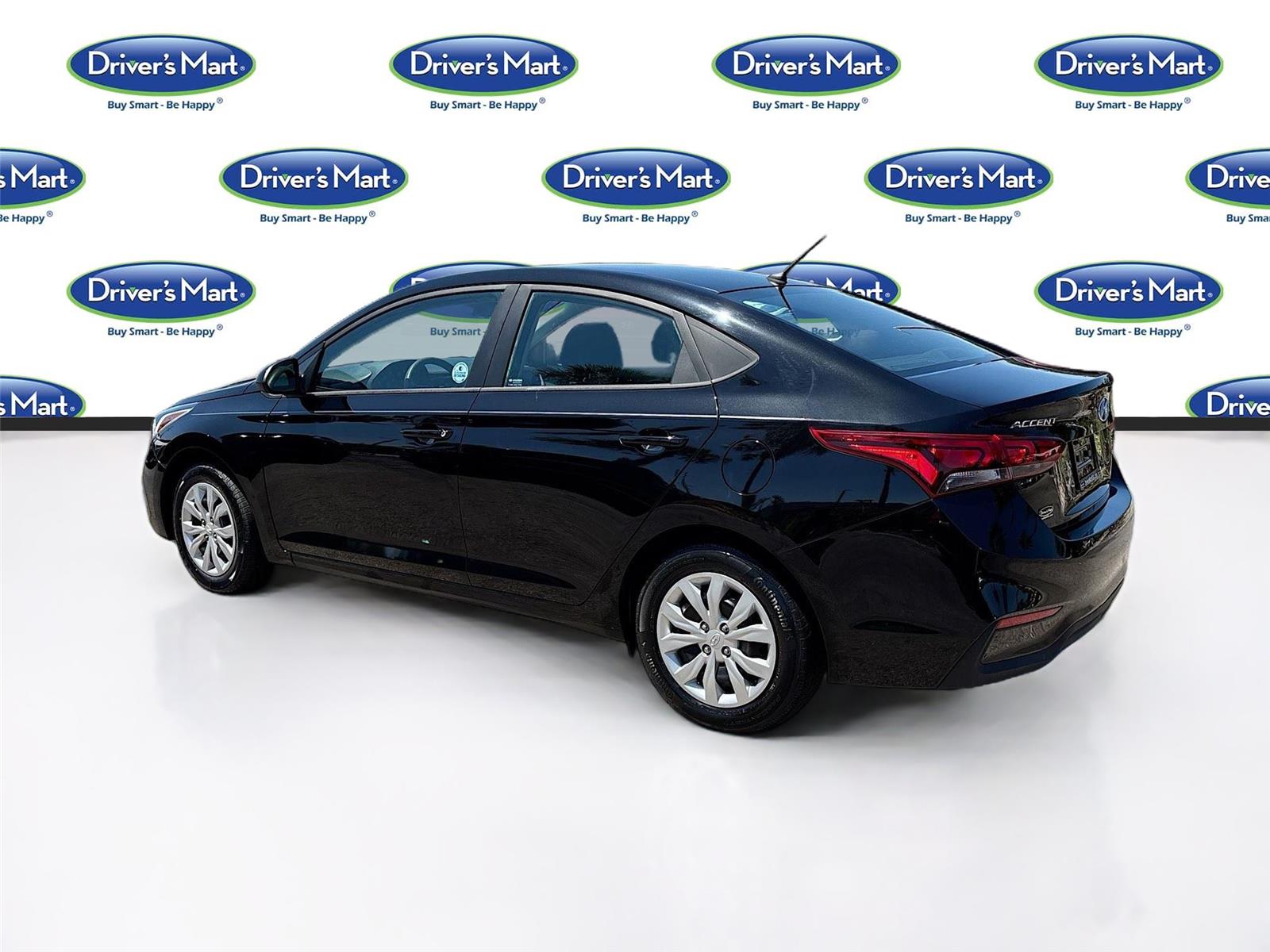2022 Hyundai Accent SE