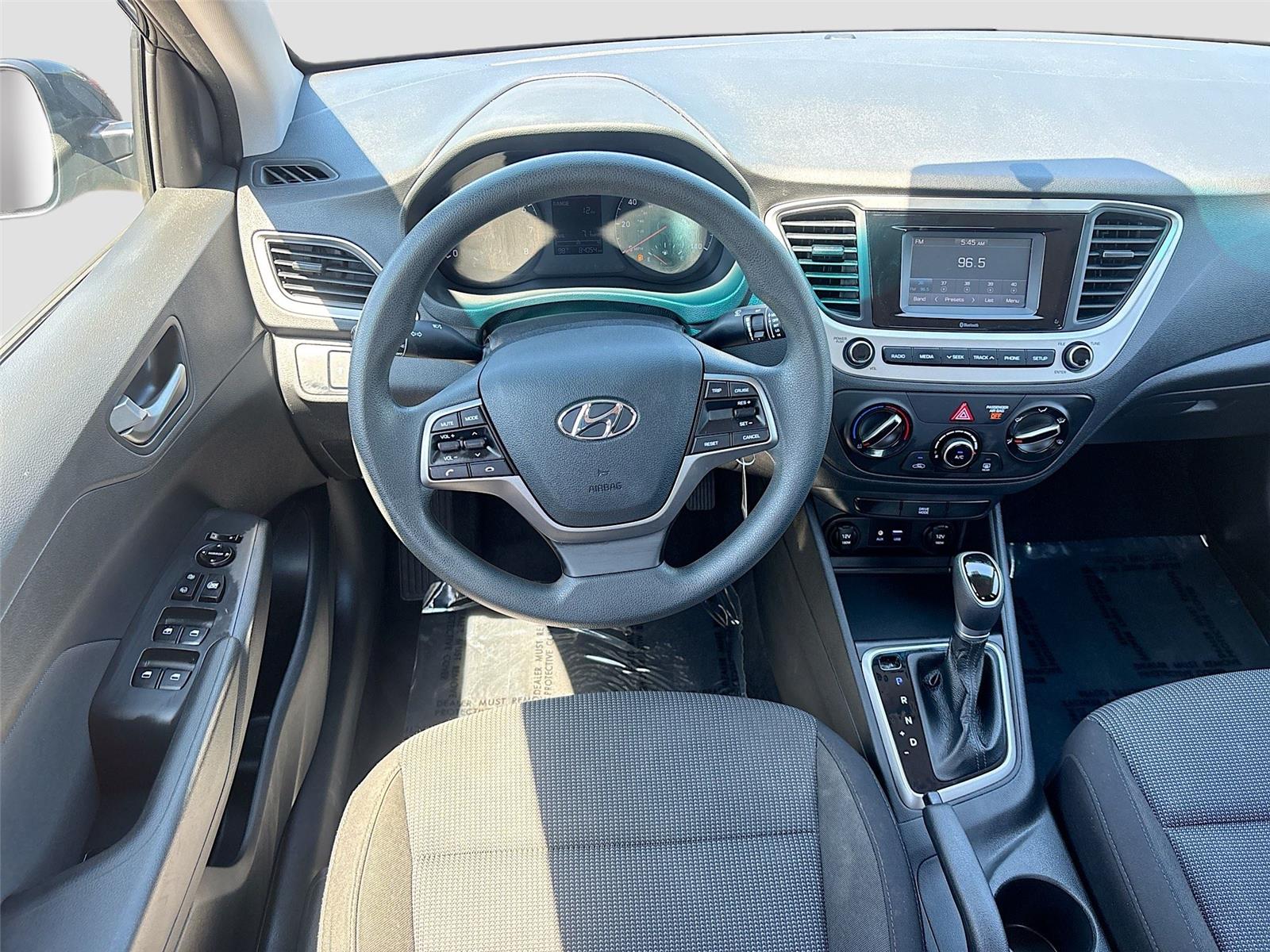 2022 Hyundai Accent SE