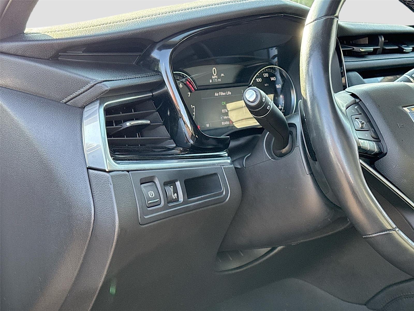 2023 Cadillac XT6 FWD Luxury